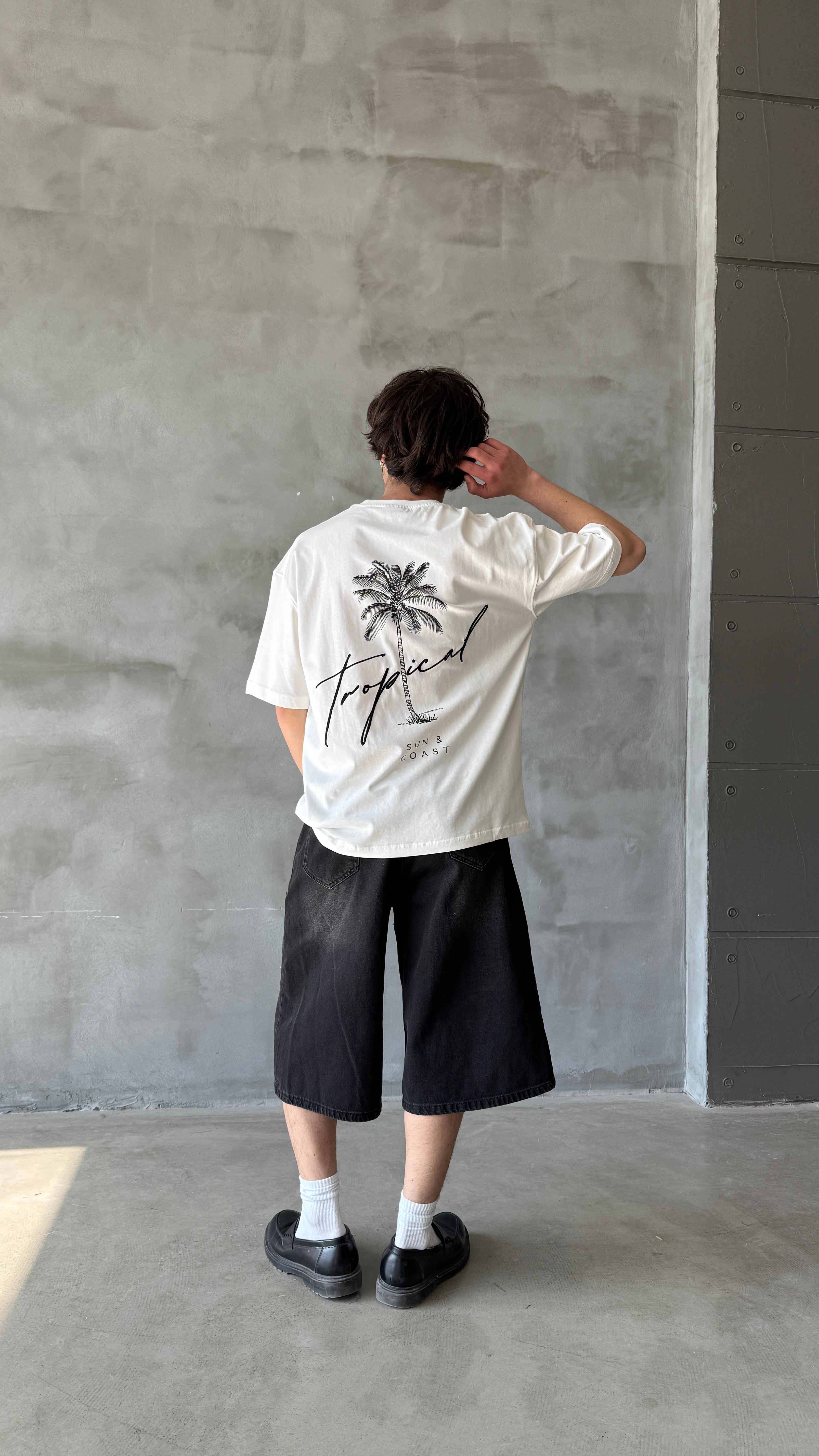 Beyaz Tropical Oversize Tişört 