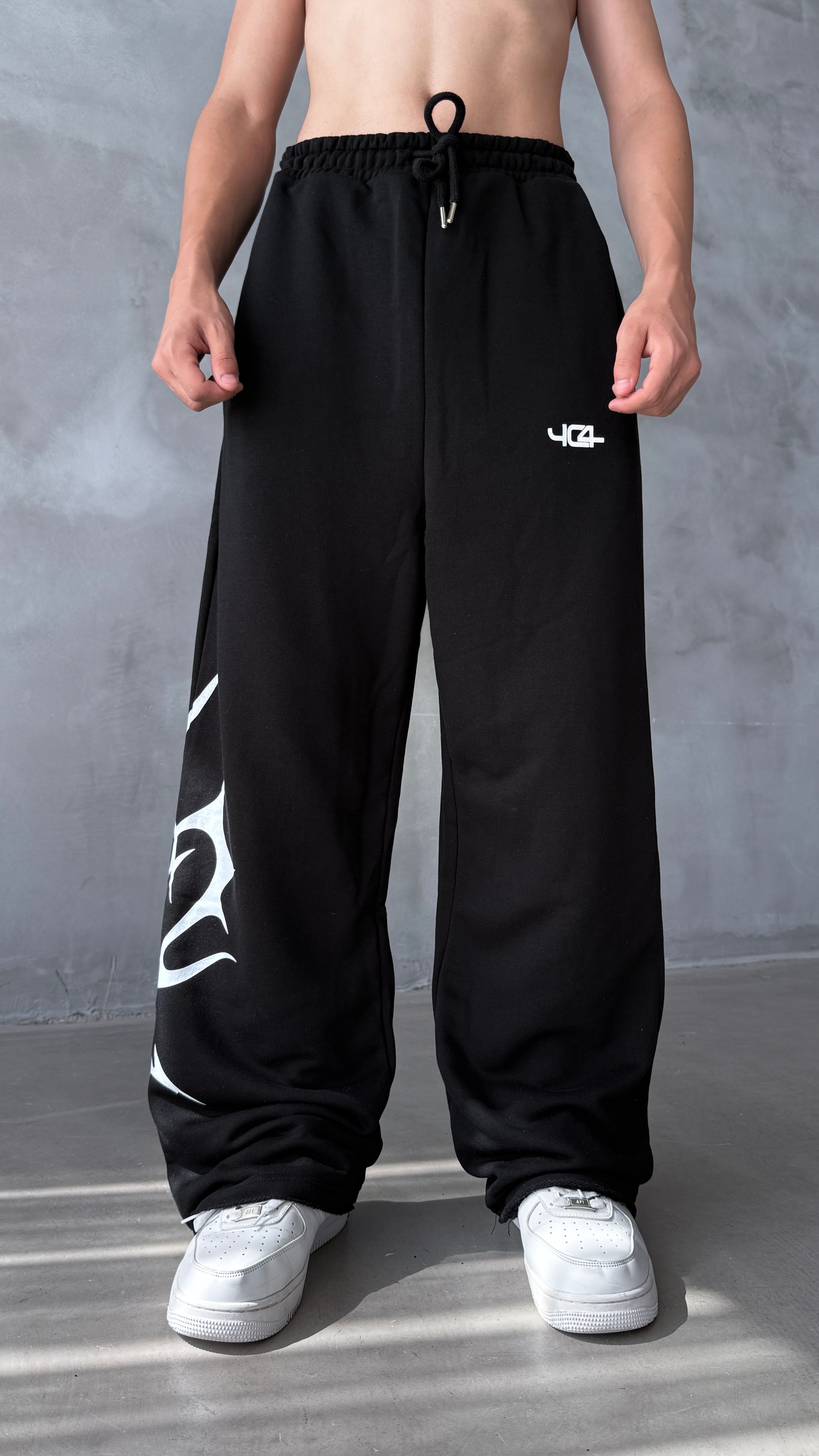 Siyah Mevsimlik Tribal Baskılı Baggy Eşofman