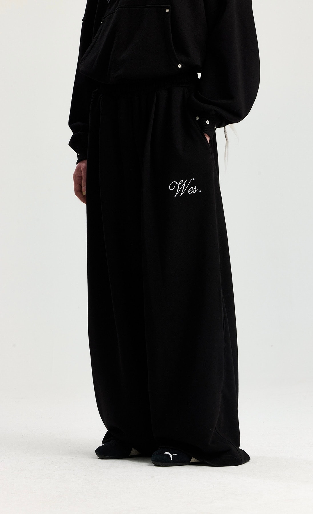 Wes Nakış Detay Premium Baggy Sweatpant 