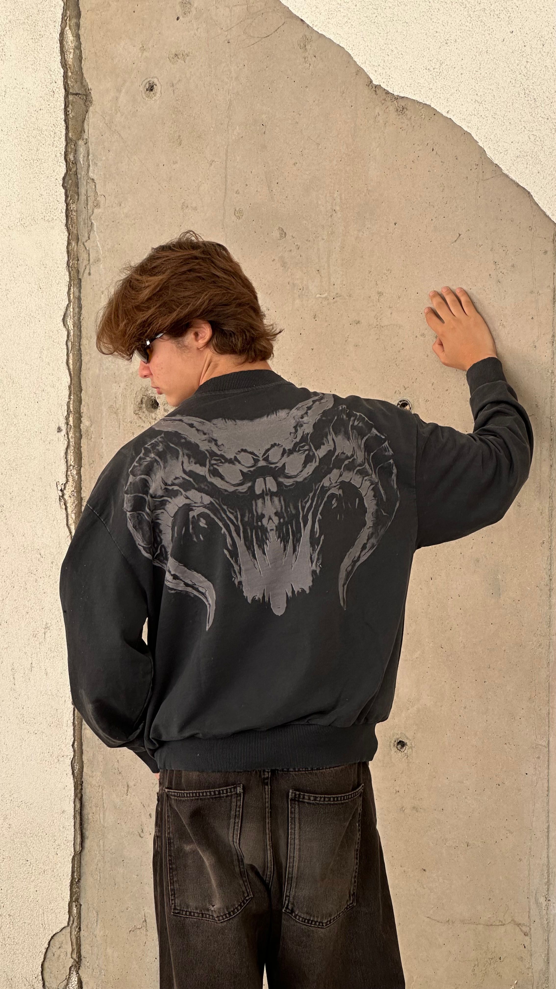 RW Acid Wash Back Printed Oversize Sweatshirt