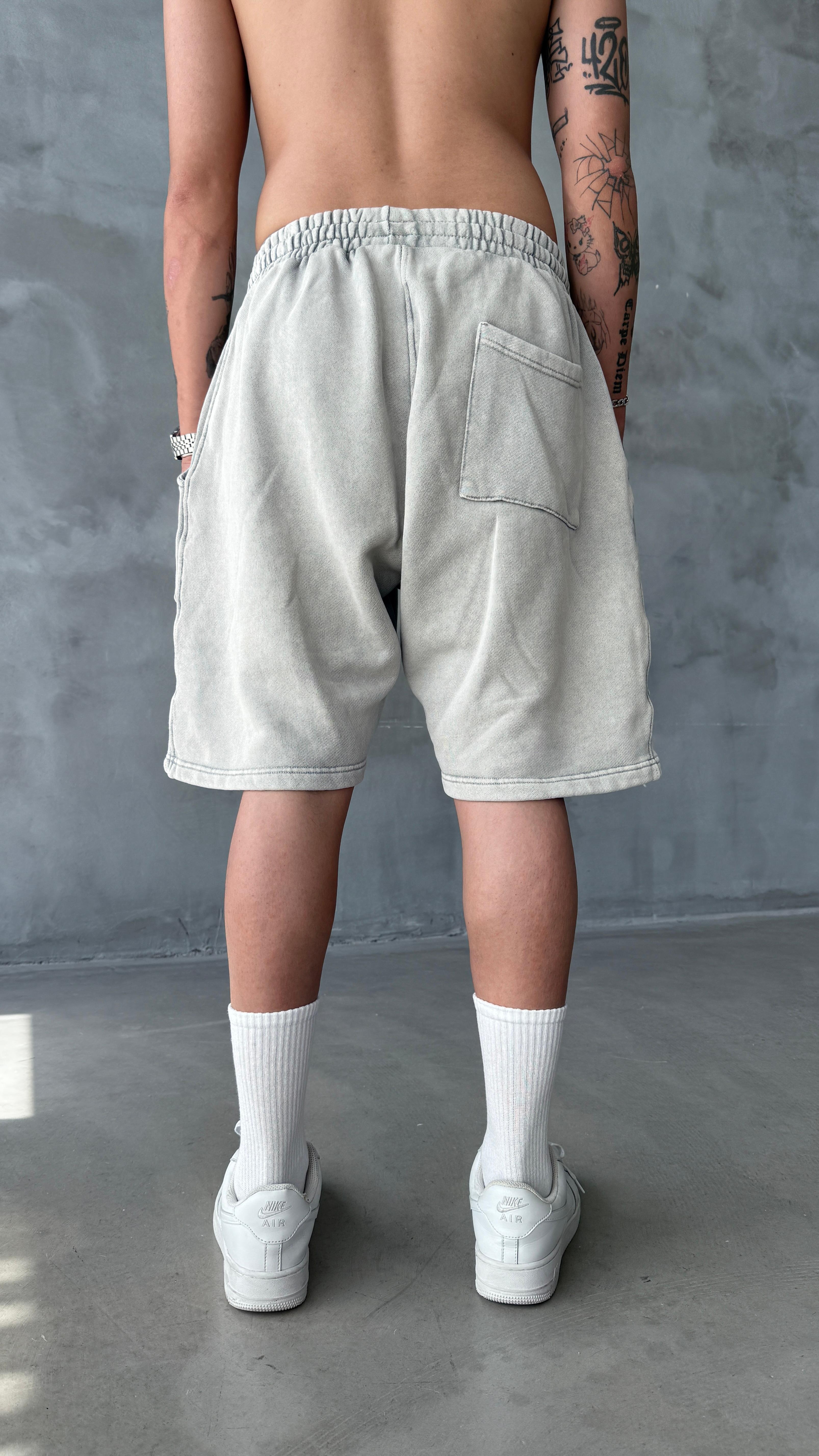 Açık Gri Yıkamalı Five Lines Premium Baggy Şort 