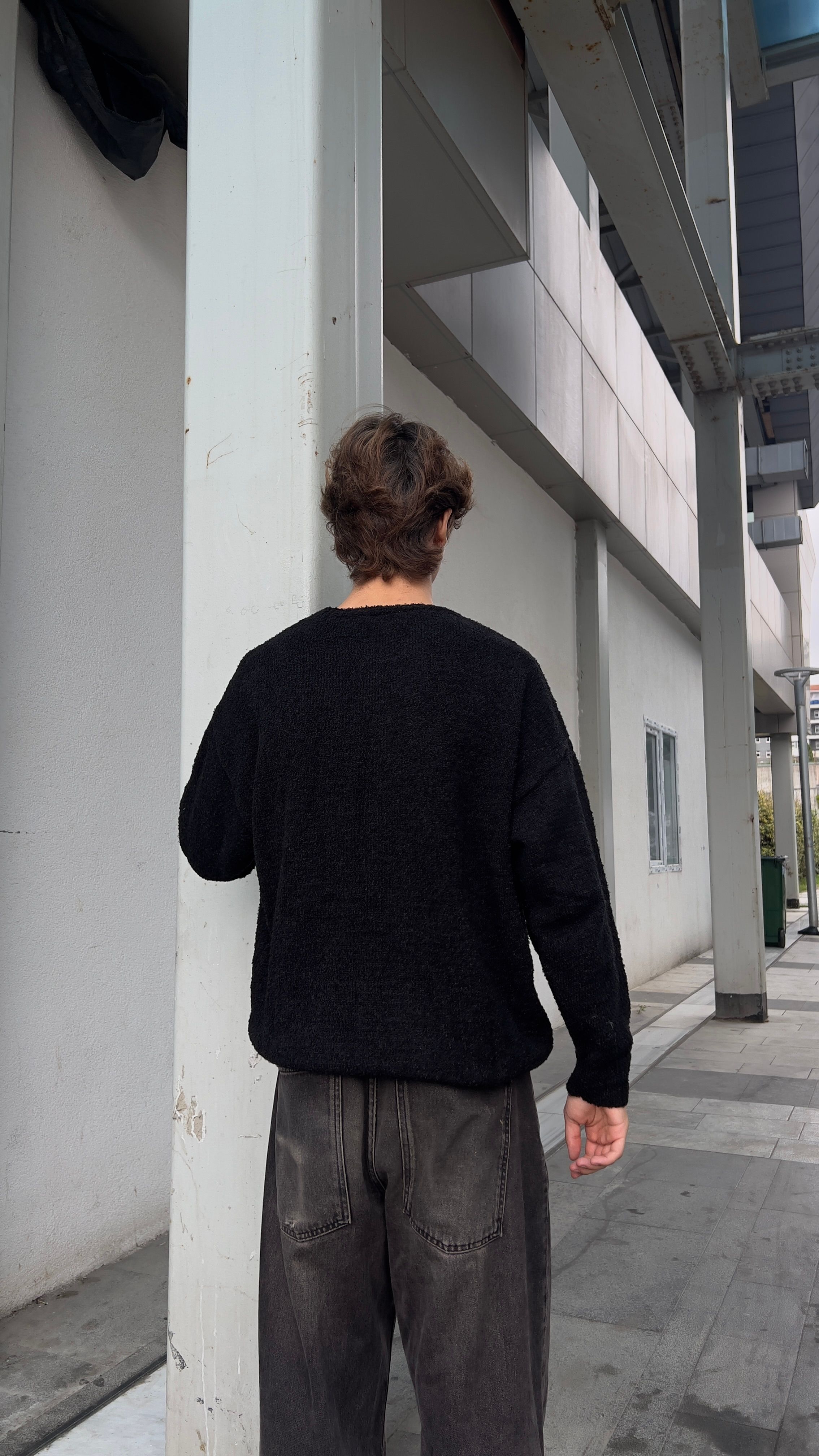 Siyah Oversize Kazak