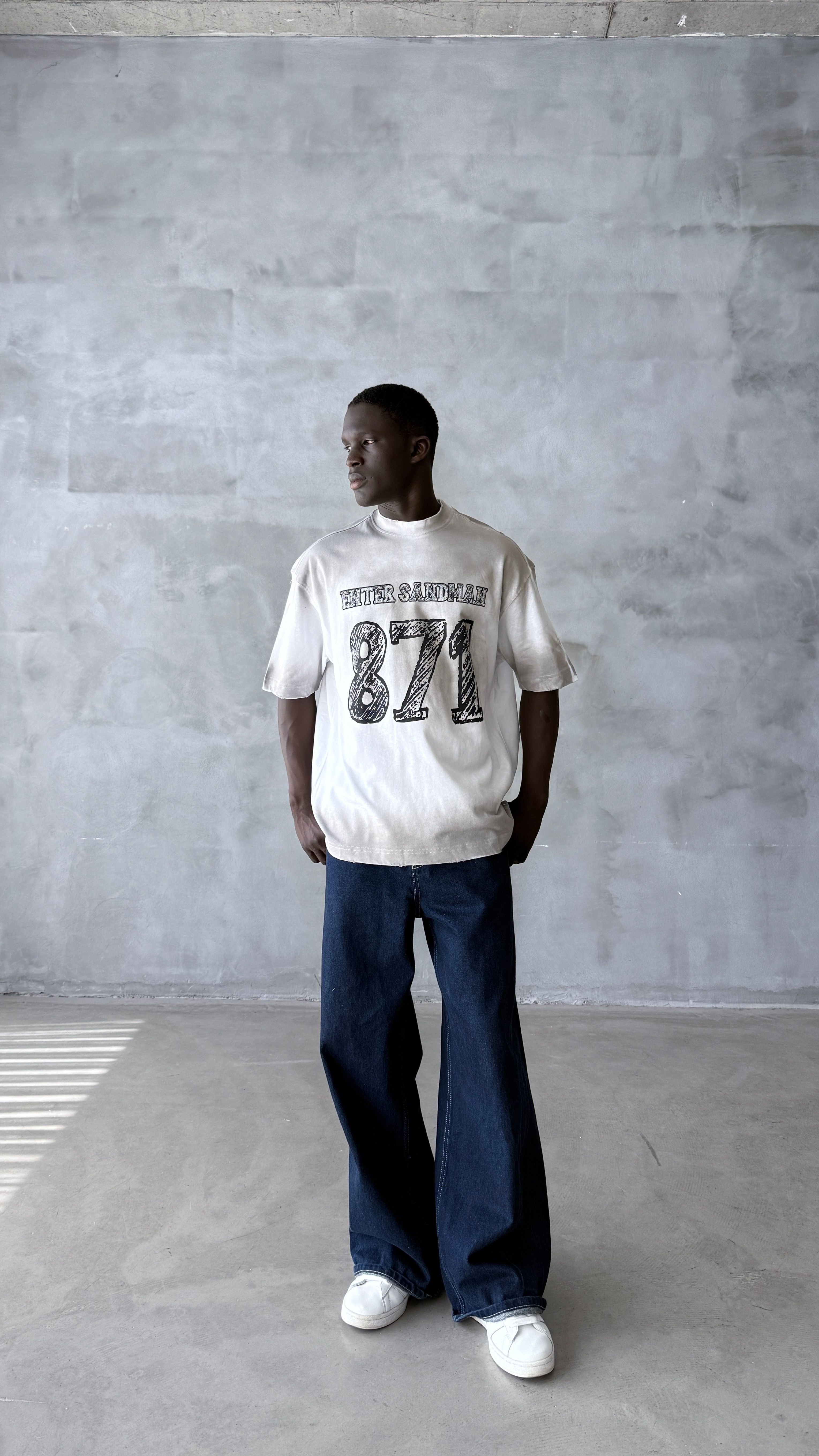 Beyaz Yıkamalı 871 Oversize Tişört 