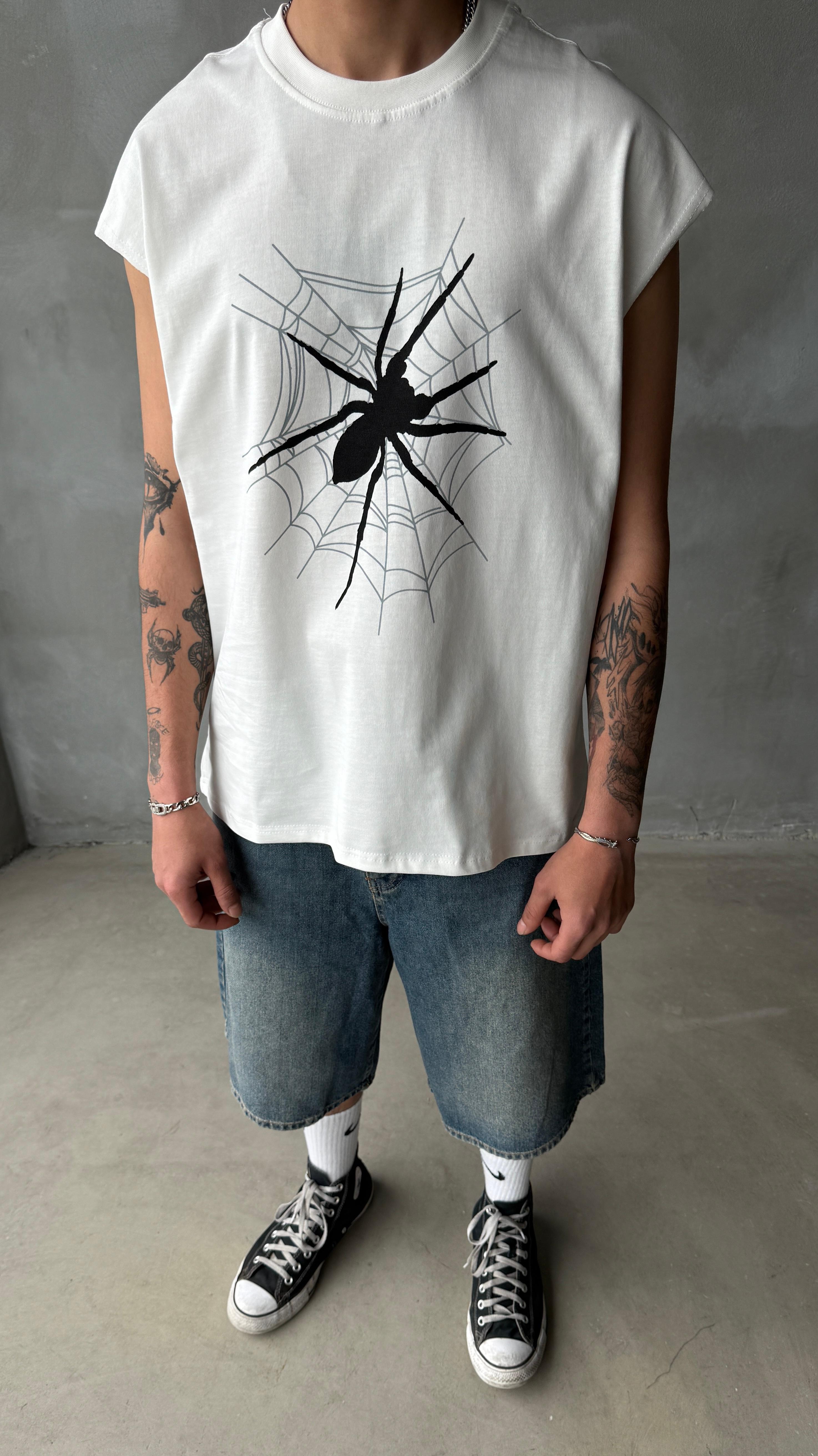 Spider Beyaz Yarım Kol Oversize Tişört 