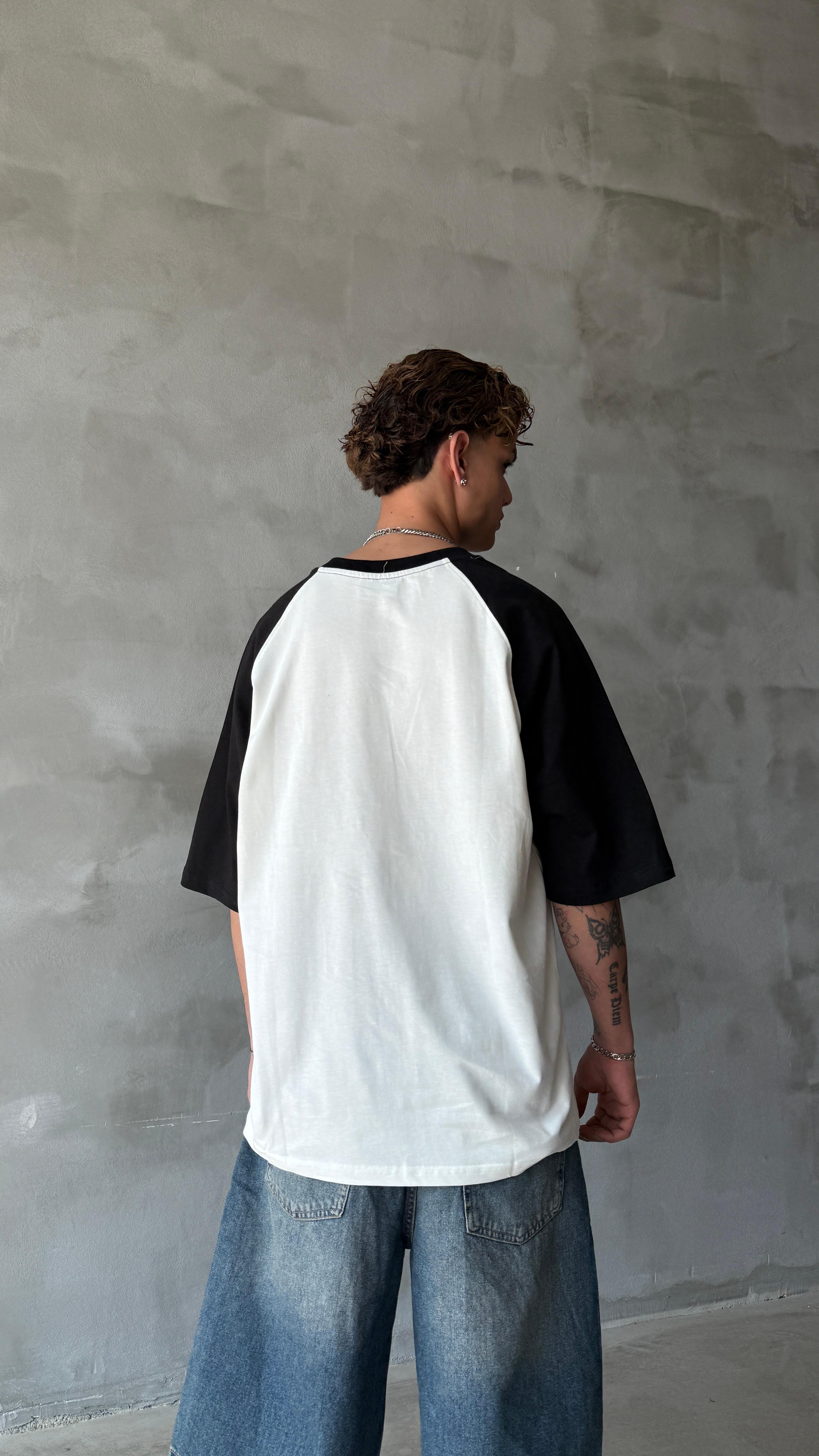 Los Angeles Beyaz Reglan Kol Oversize Tişört 
