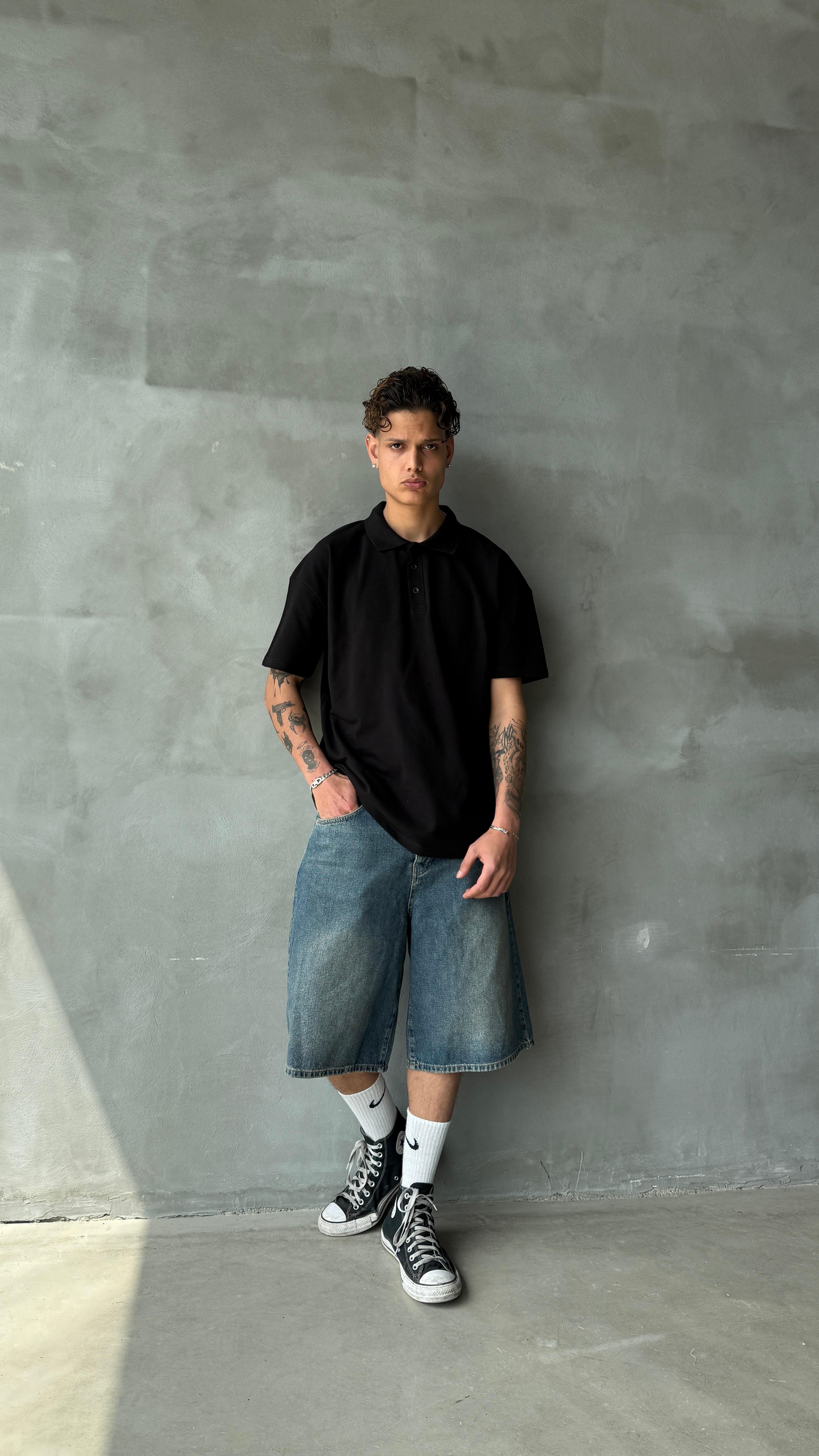 Siyah Polo Yaka Oversize Comfort Fit Tişört 