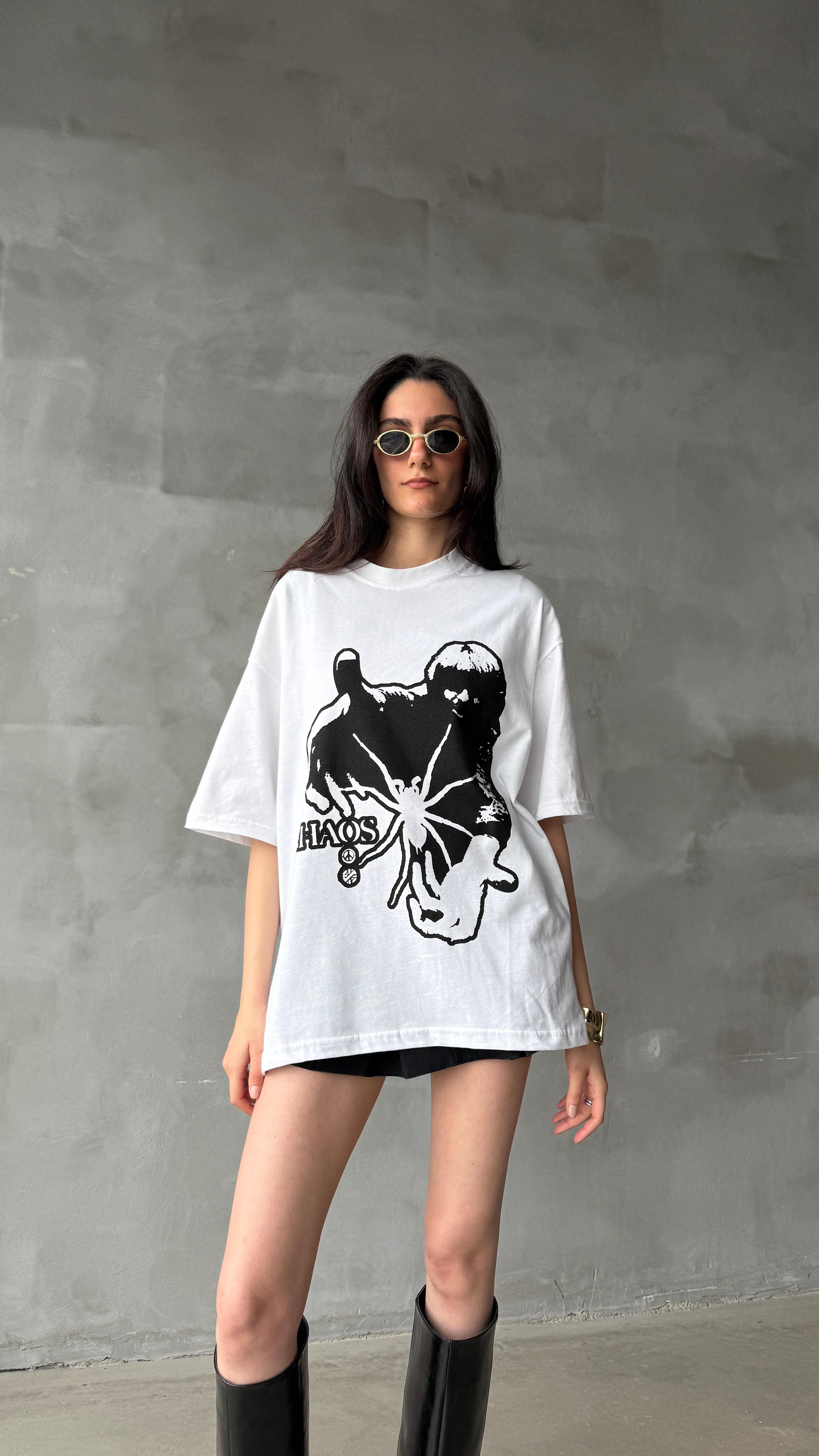Chaos Beyaz Oversize Tişört 