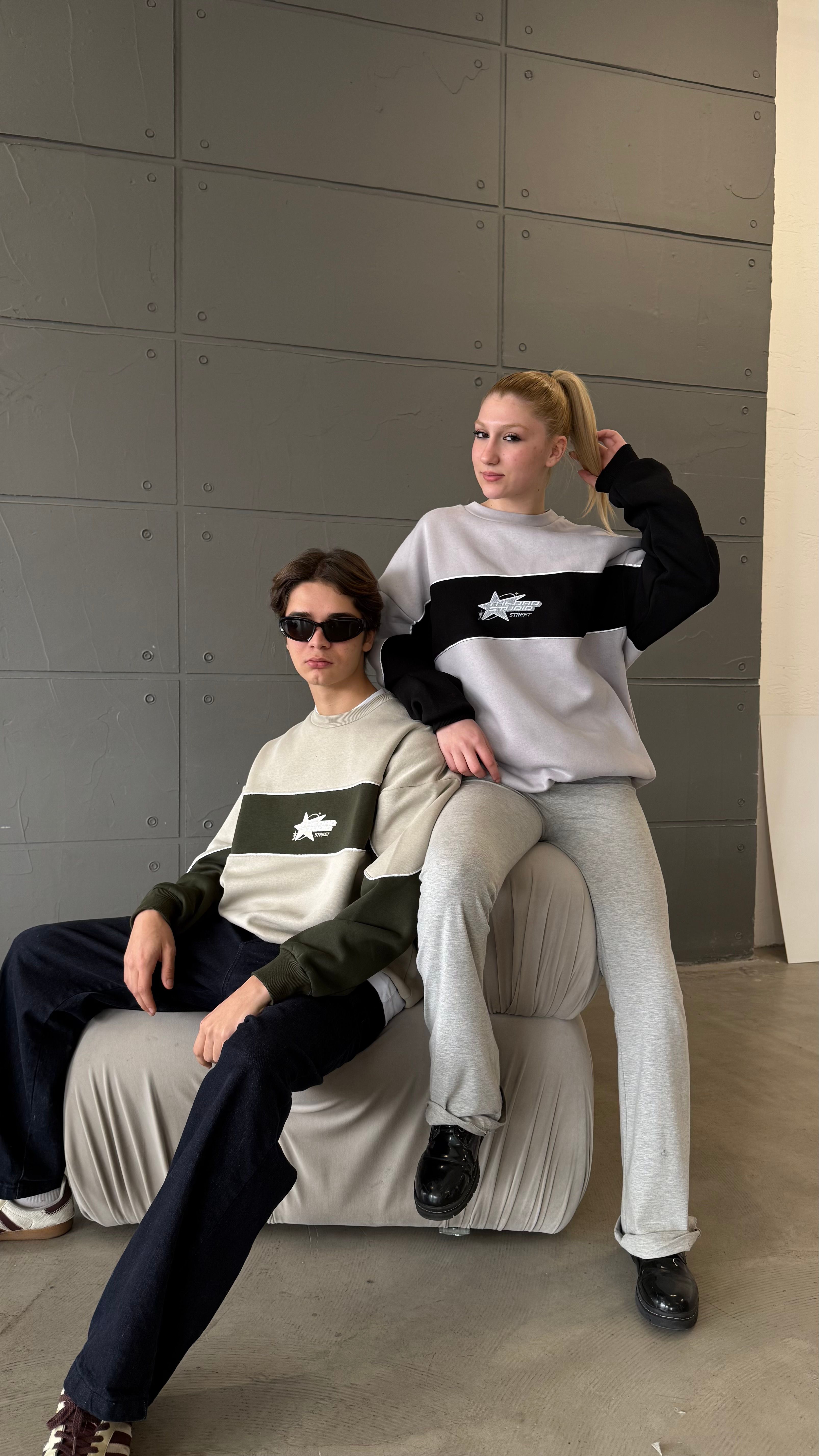 THEDAD Gri Nakış İşlemeli Oversize Sweatshirt