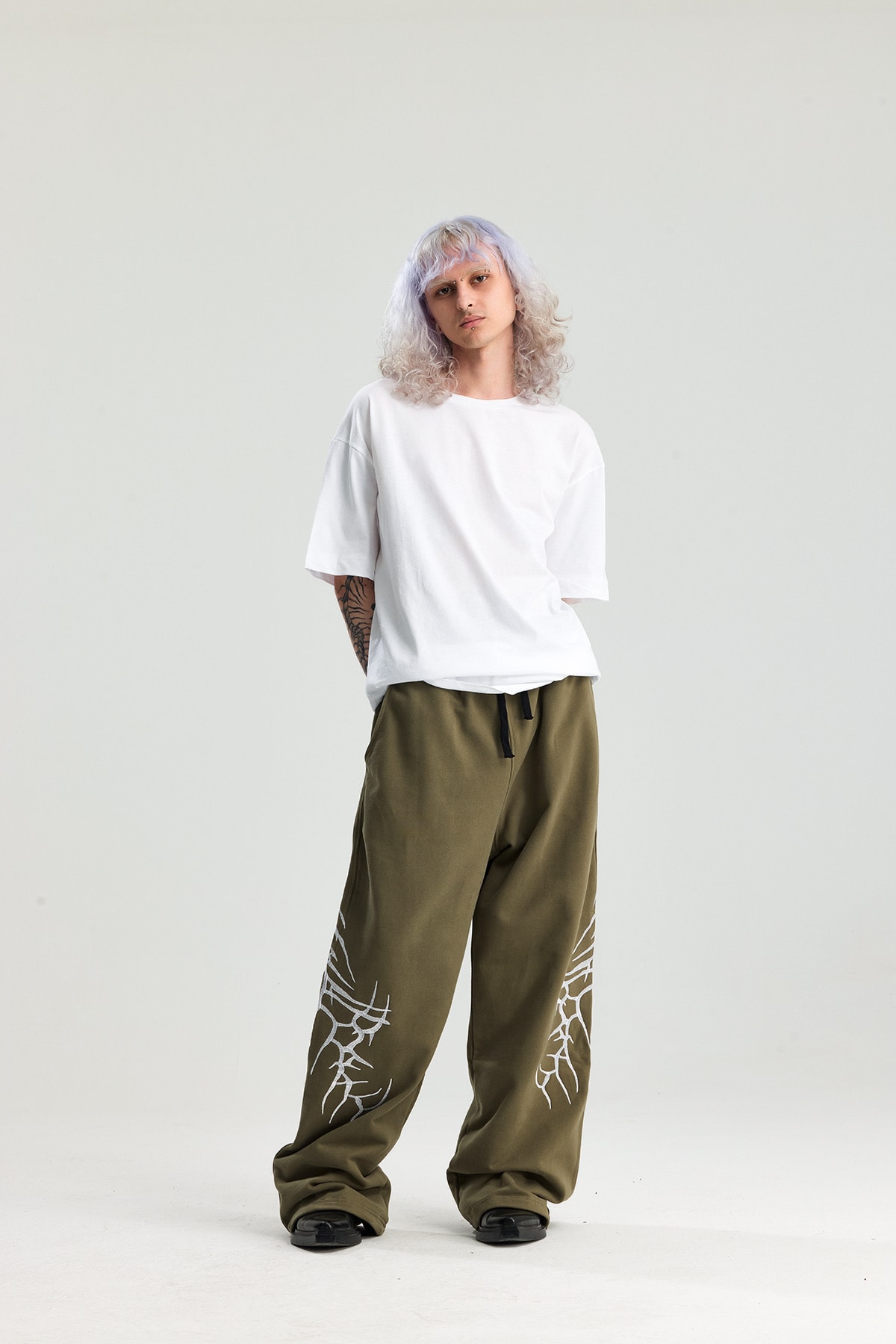 Haki Bones Nakış Detay Premium Yıkamalı Baggy Sweatpant 