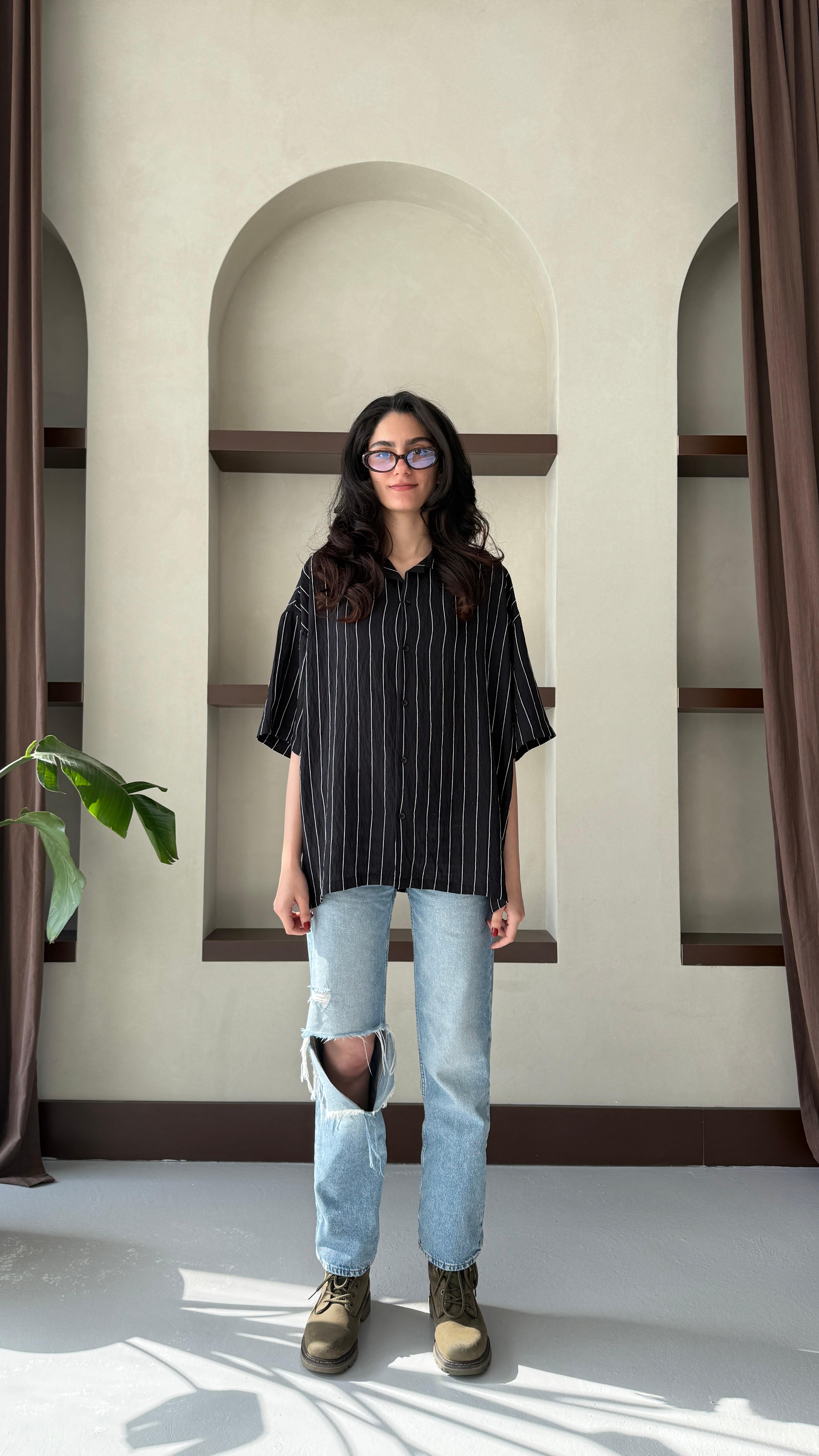 Siyah Çizgili Oversize Keten Gömlek