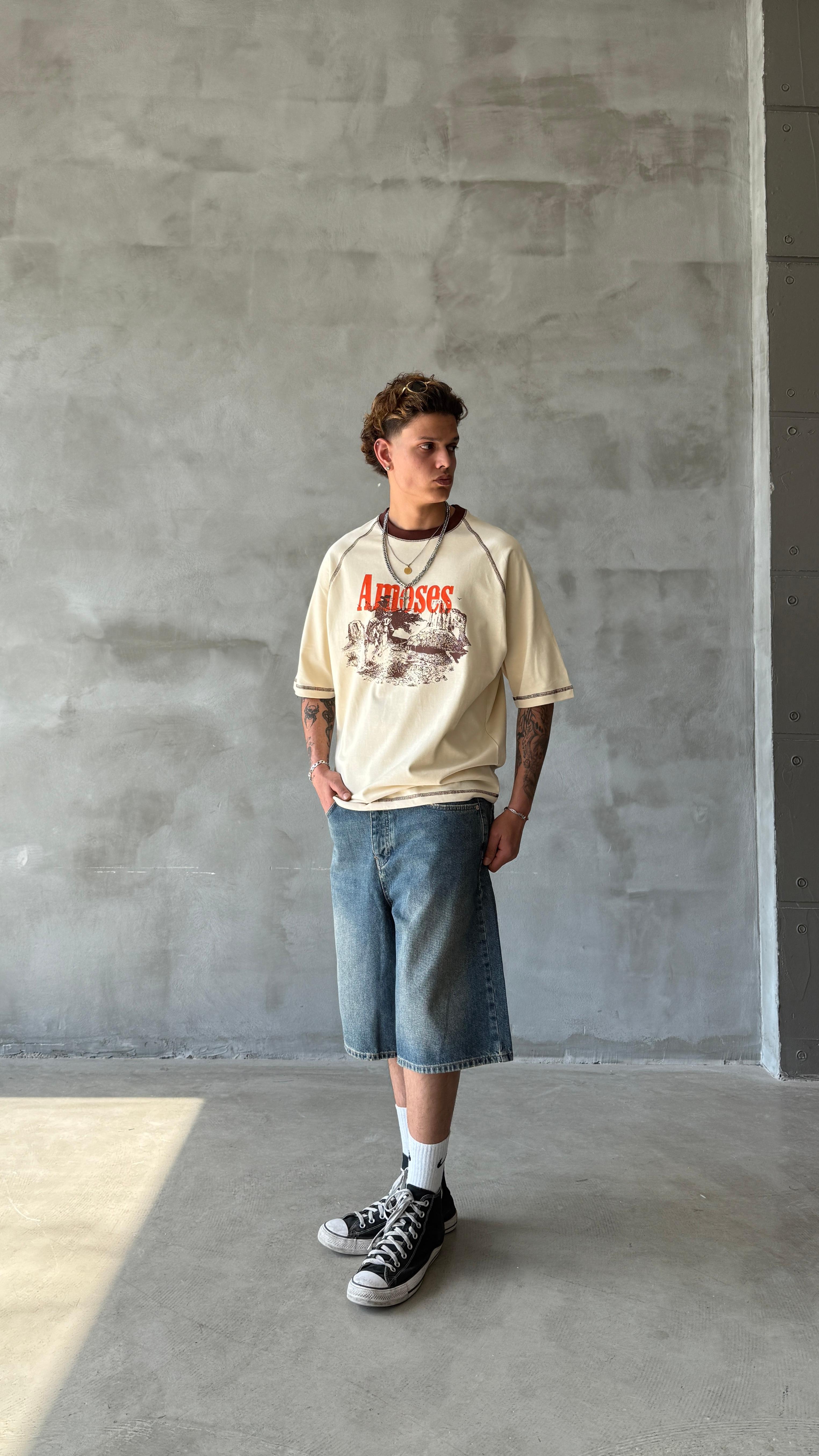 Krem Amoses Oversize Tişört 