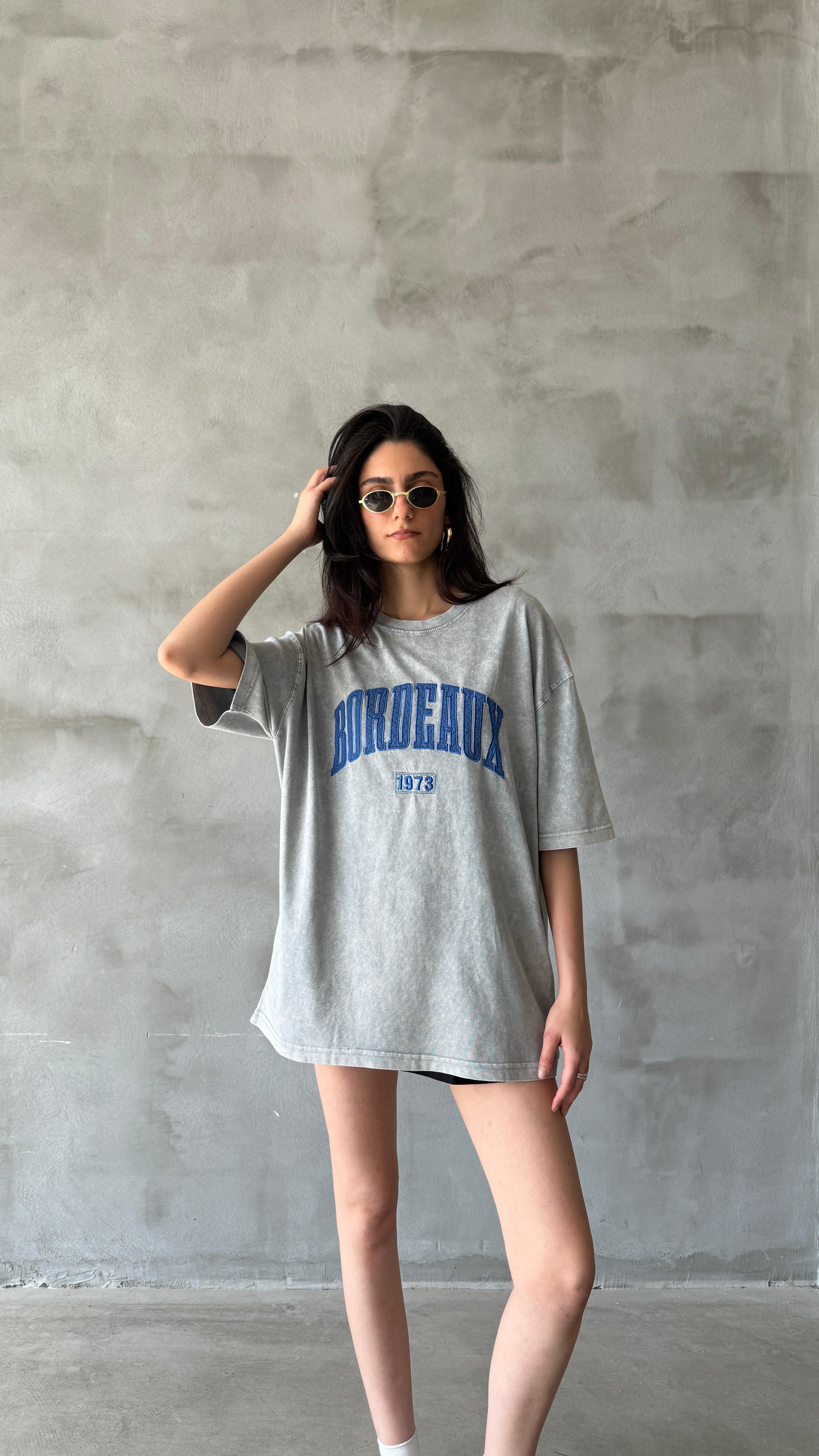 Gri Bordeaux Yıkamalı Oversize Tişört 