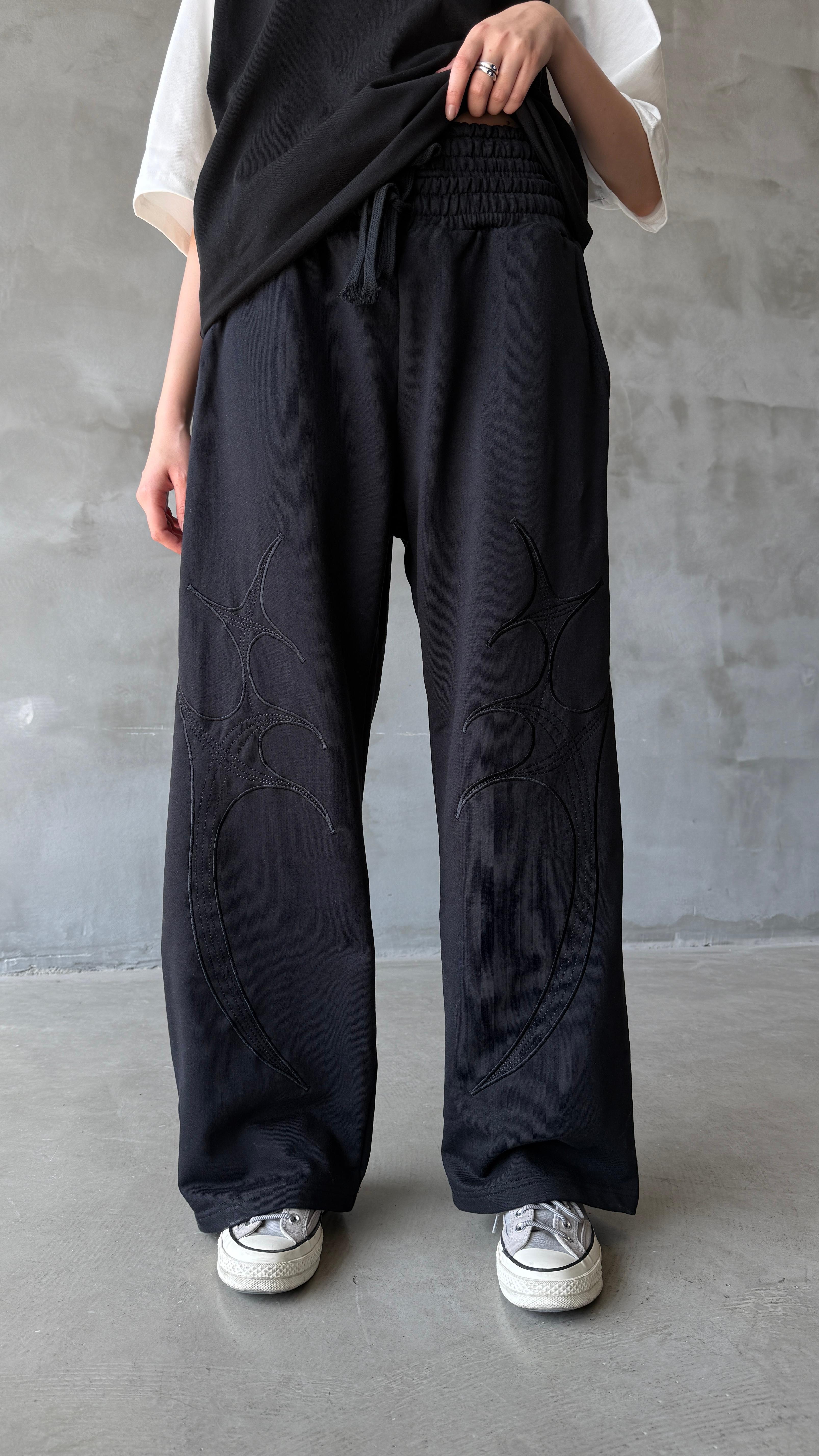 Siyah Yıkamalı Double Swords Nakış Detay Double Waist Premium Baggy Sweatpant