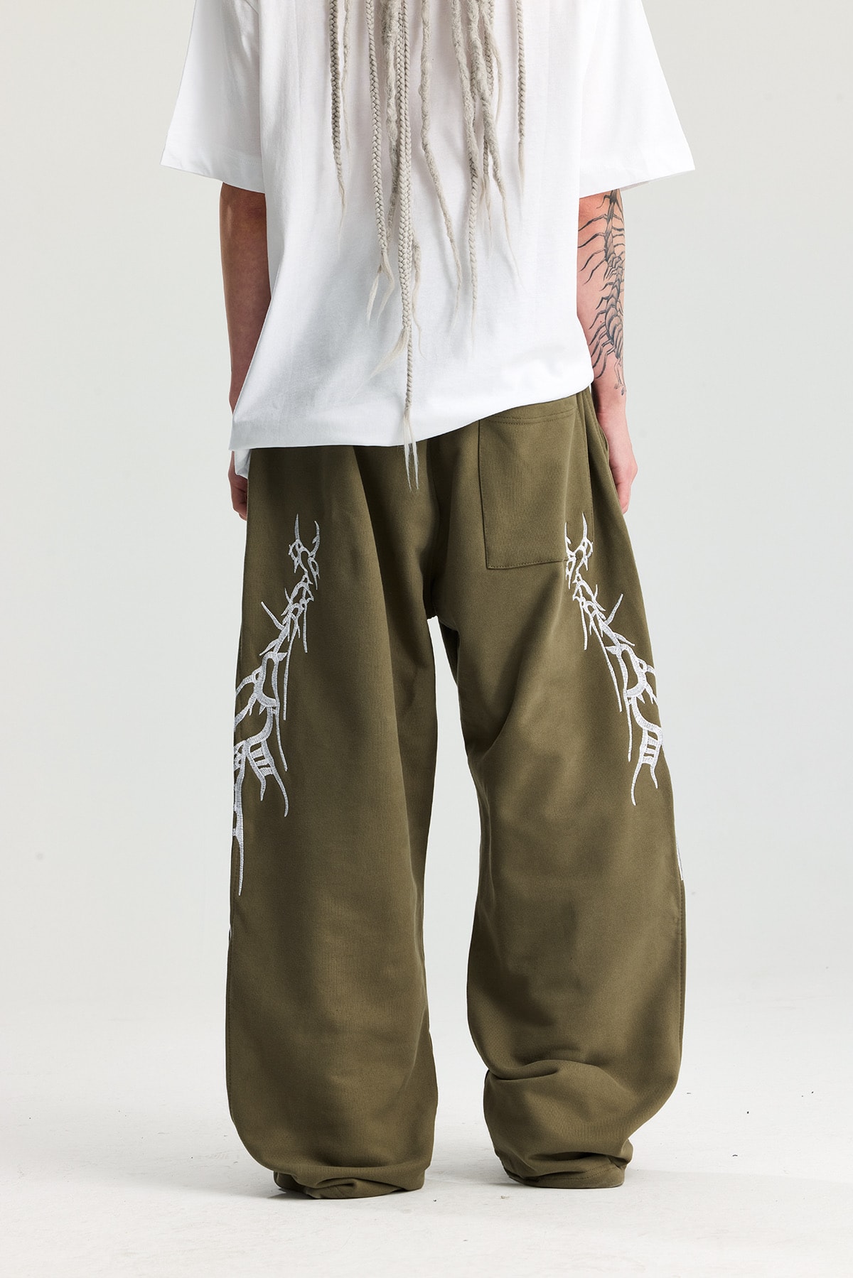 Haki Bones Nakış Detay Premium Yıkamalı Baggy Sweatpant 