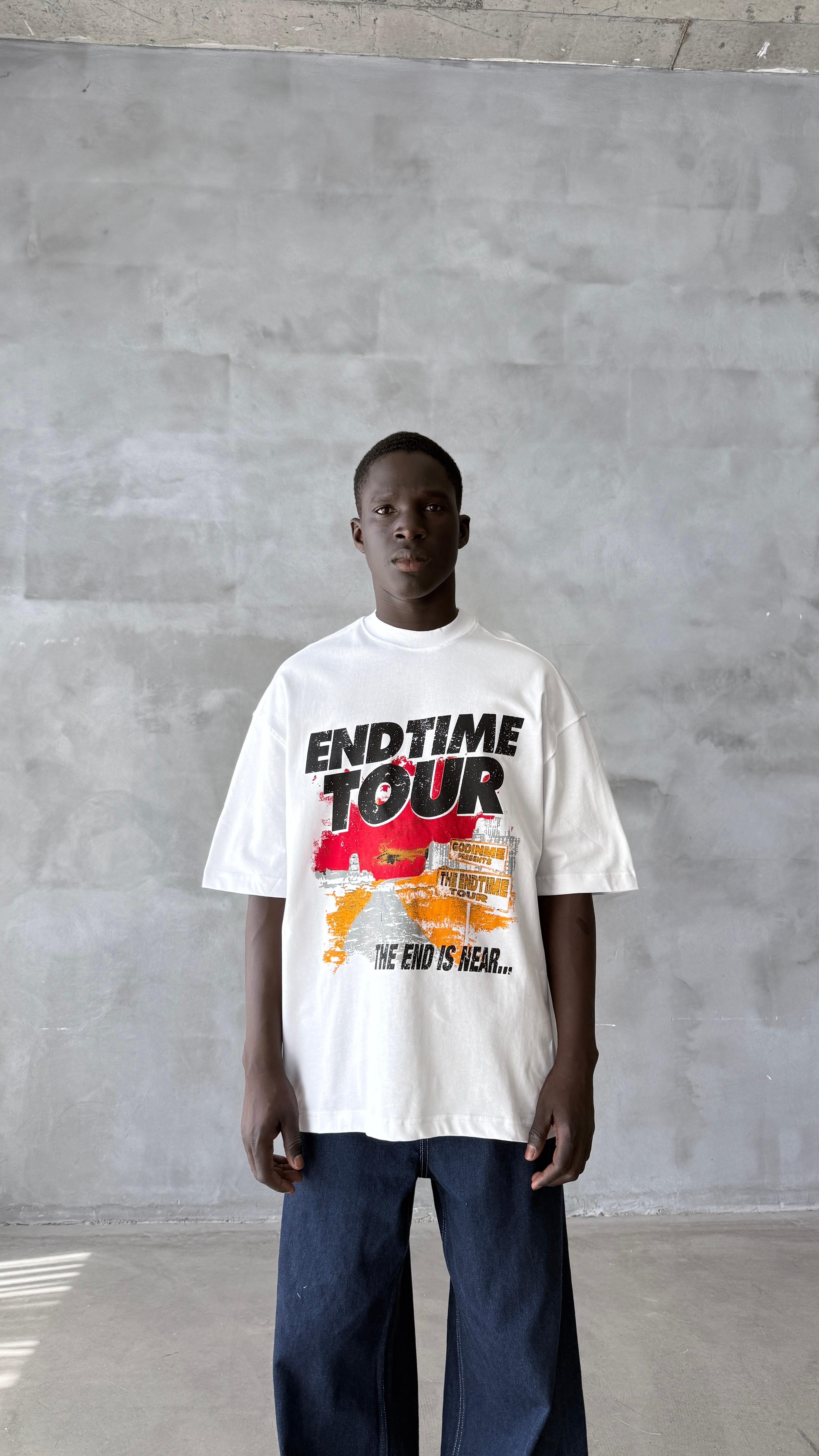 Beyaz And Time Tour Oversize Tişört 