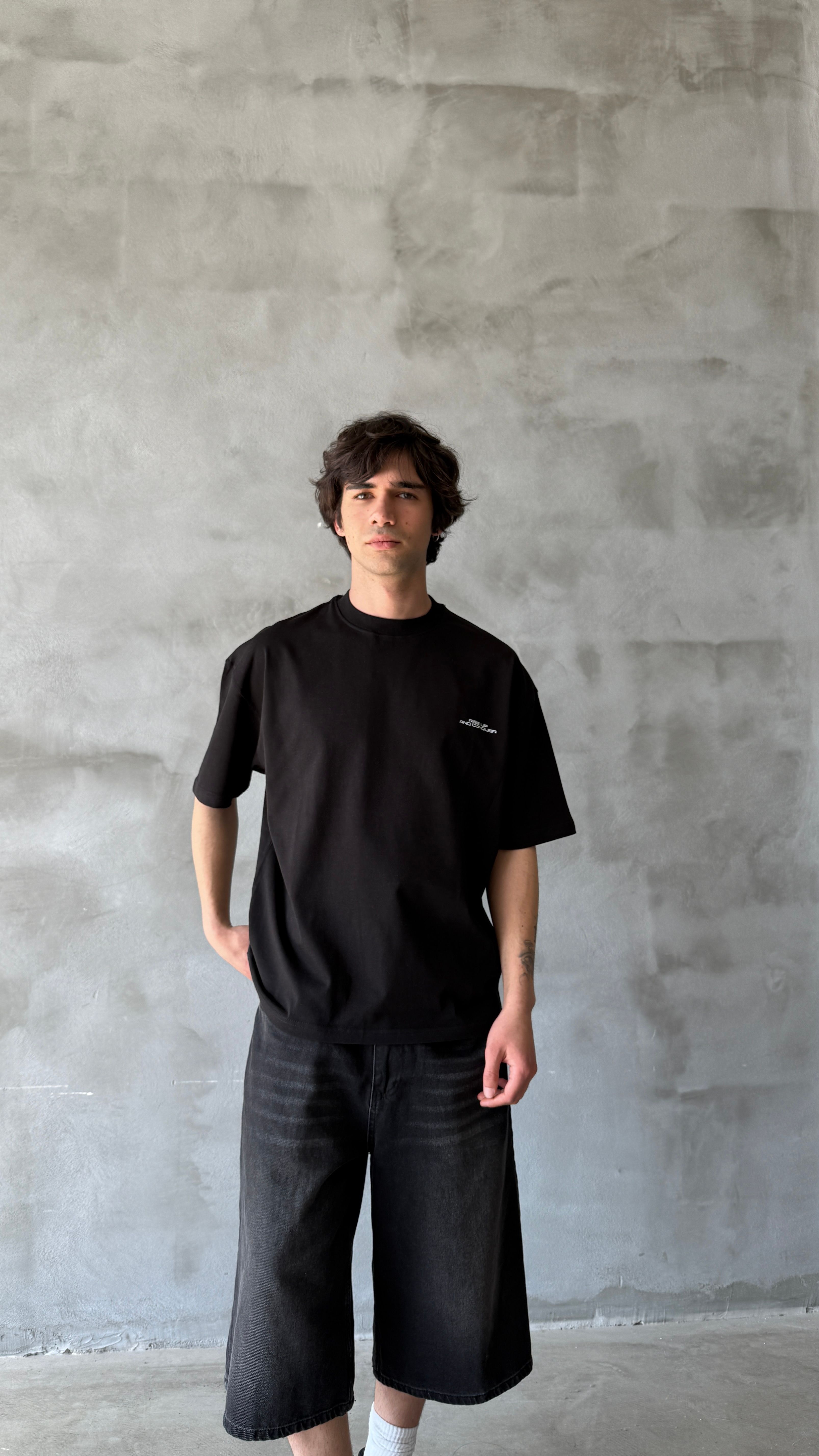 Siyah Rise Up Oversize Tişört