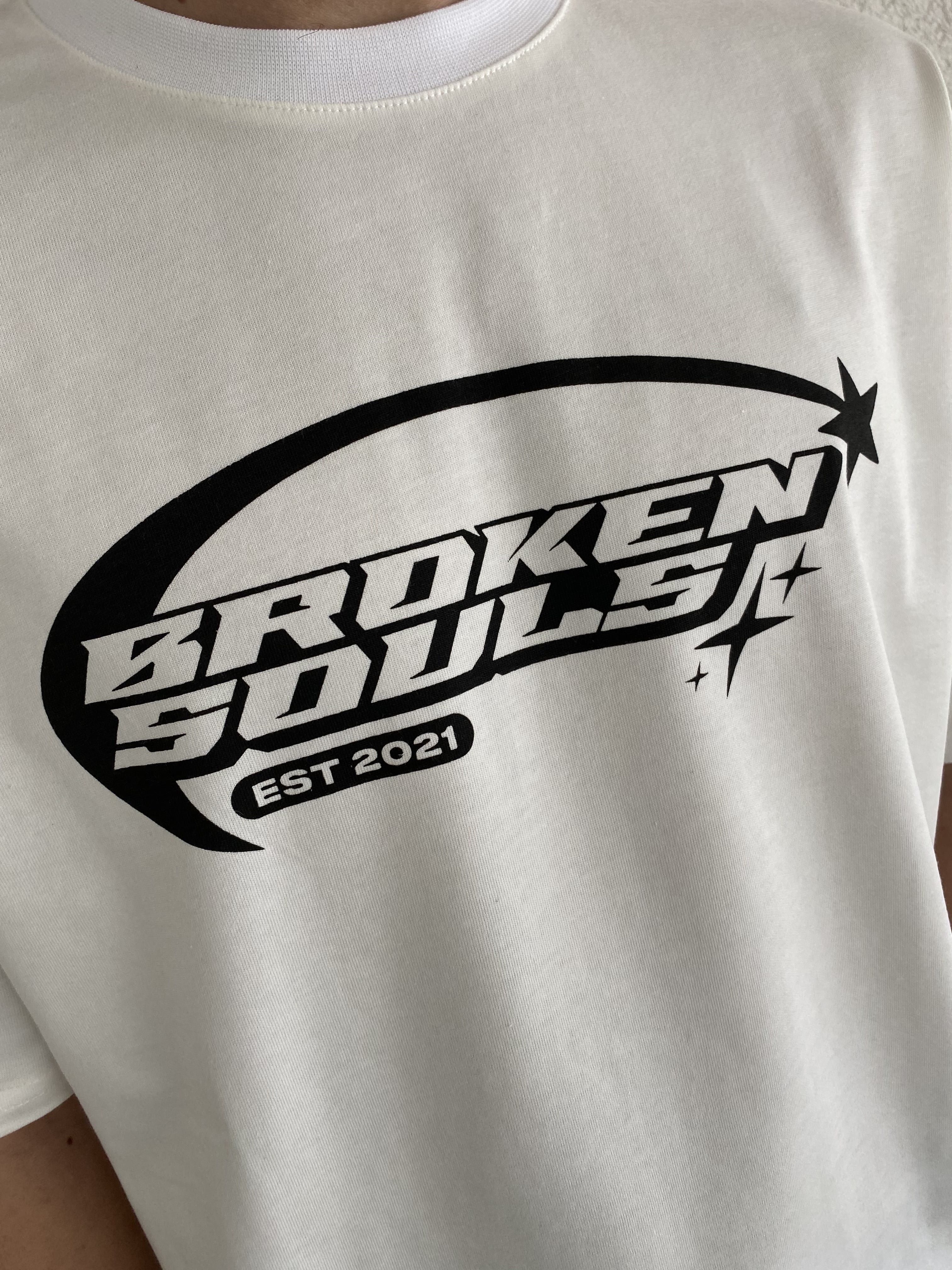 Broken Souls Tişört 