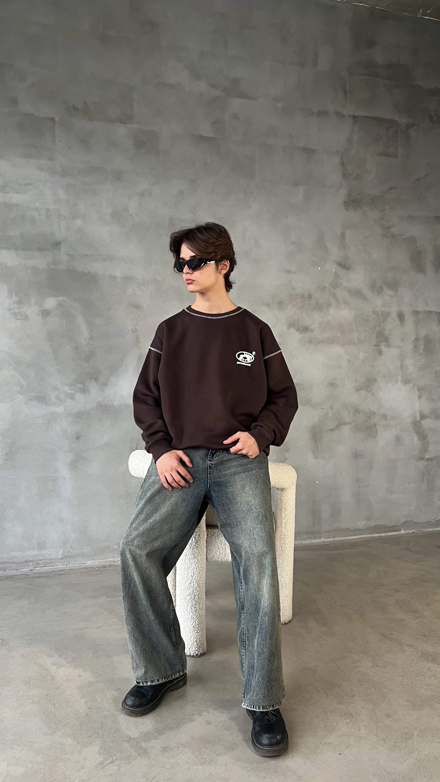 Kahverengi Product Ters Dikiş Detay Oversize Sweatshirt 