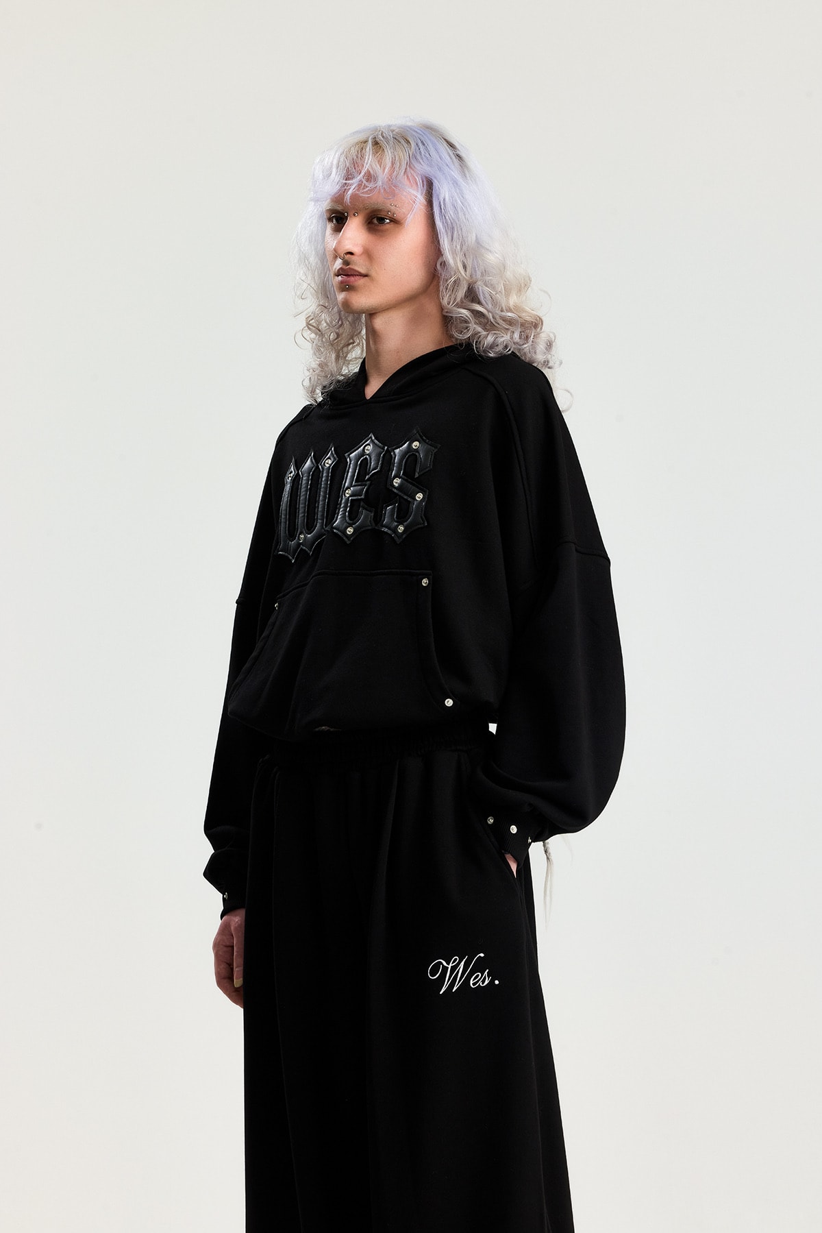 Wes Logo Deri Detay Nakış İşlemeli Premium Boxy Fit Hoodie