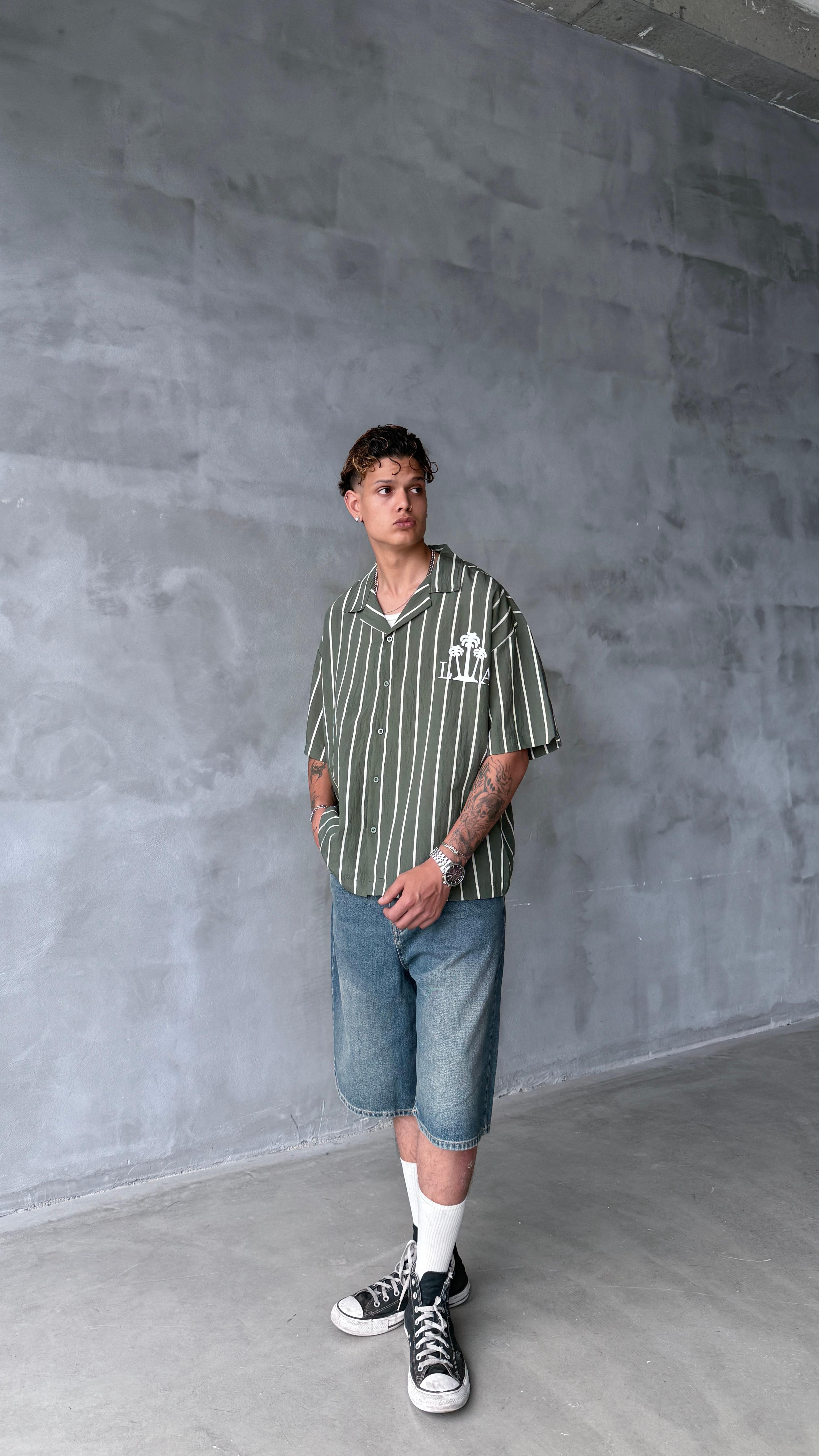 Haki LA Çizgili Oversize Keten Gömlek 