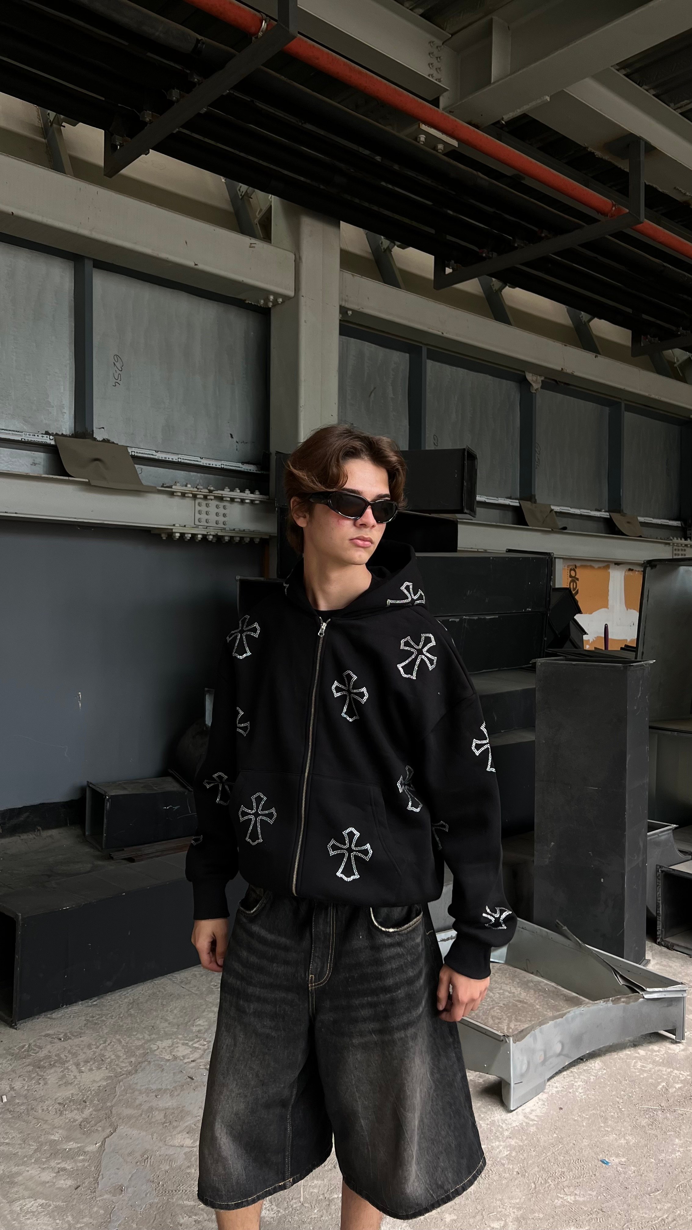 RW Blck Crosses Rhinestones Oversize Zipper Hoodie