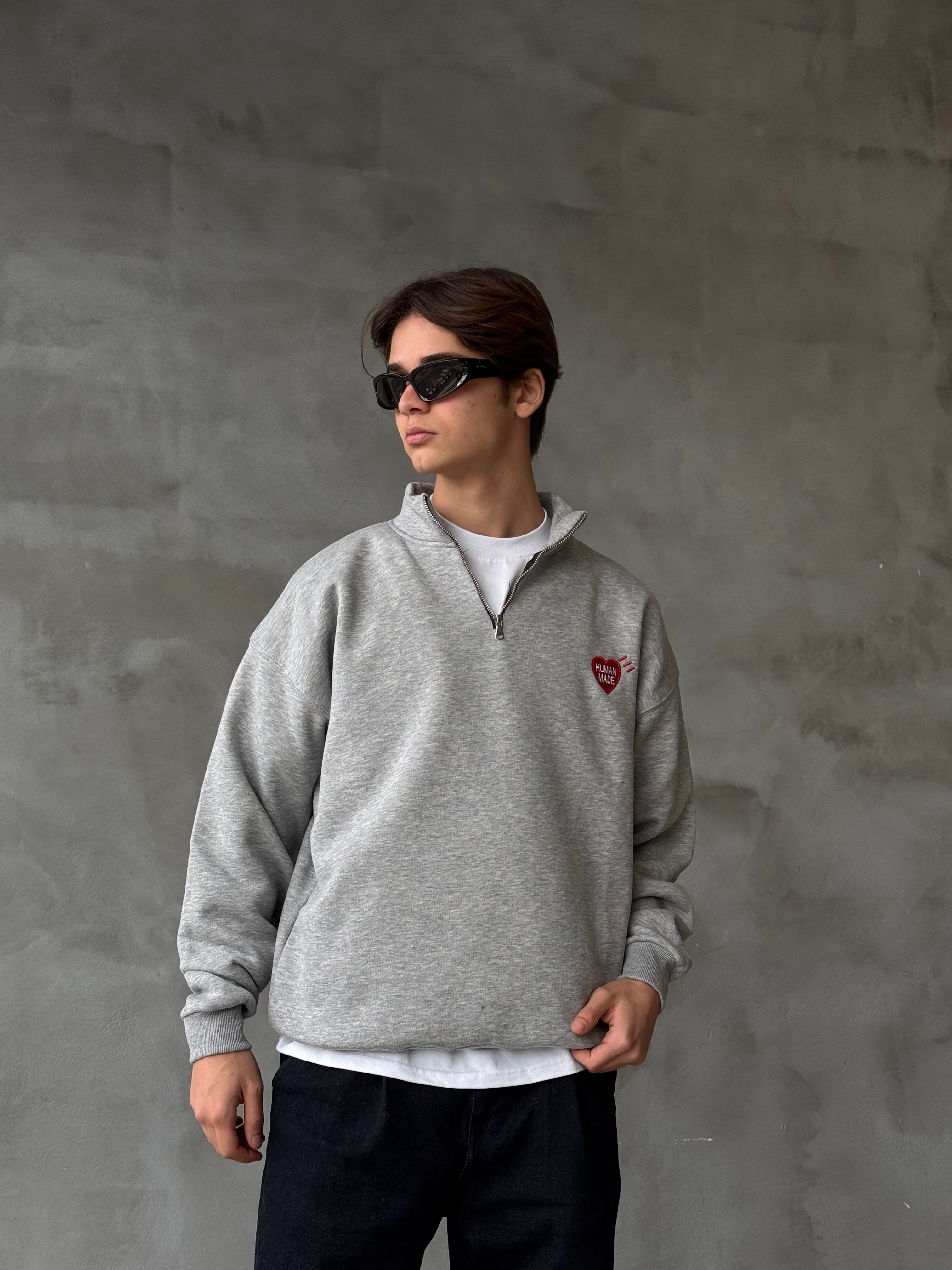 Gri Nakış İşlemeli Fermuarlı Oversize Sweatshirt