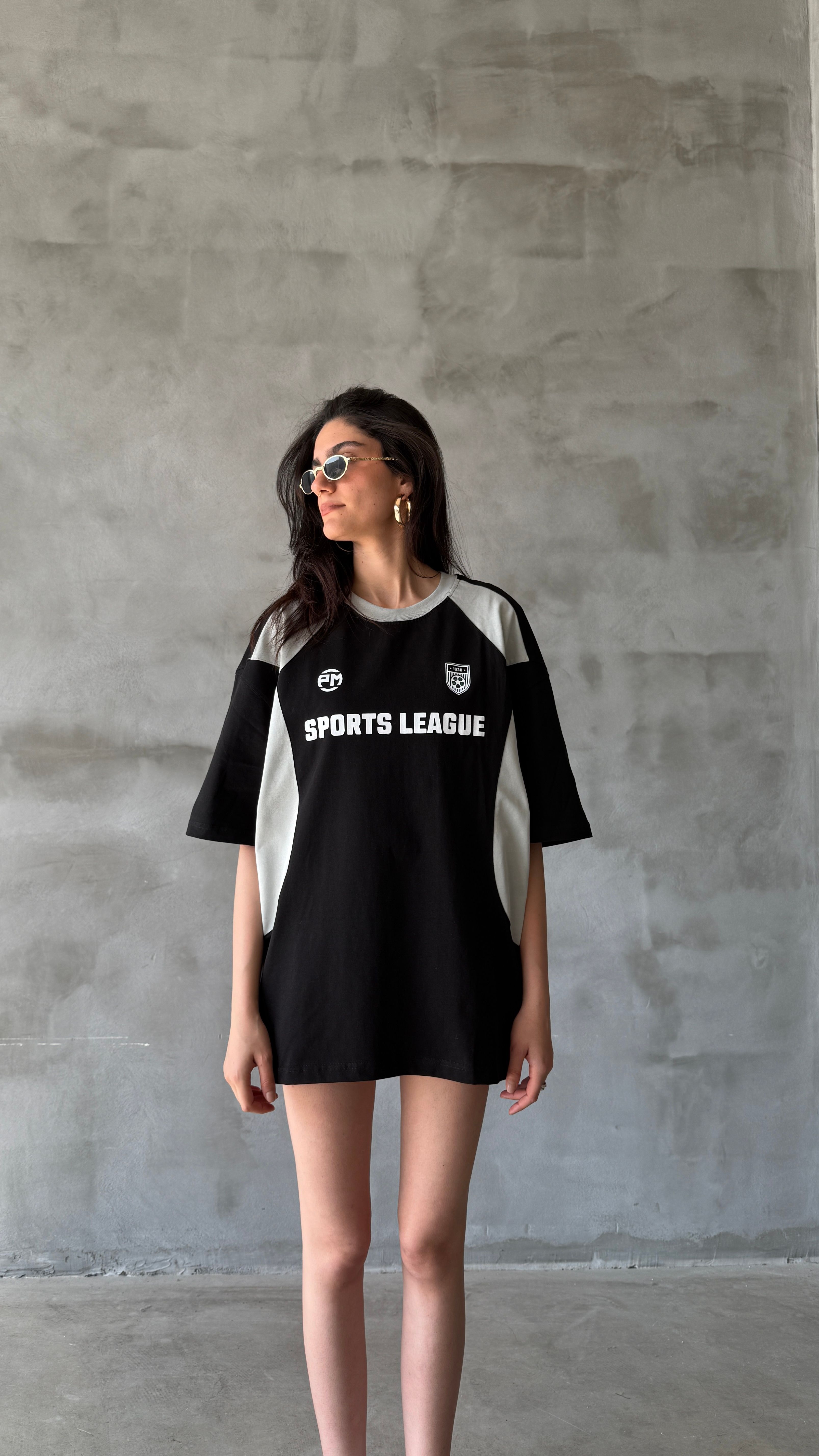 Siyah Sports League Oversize Tişört 