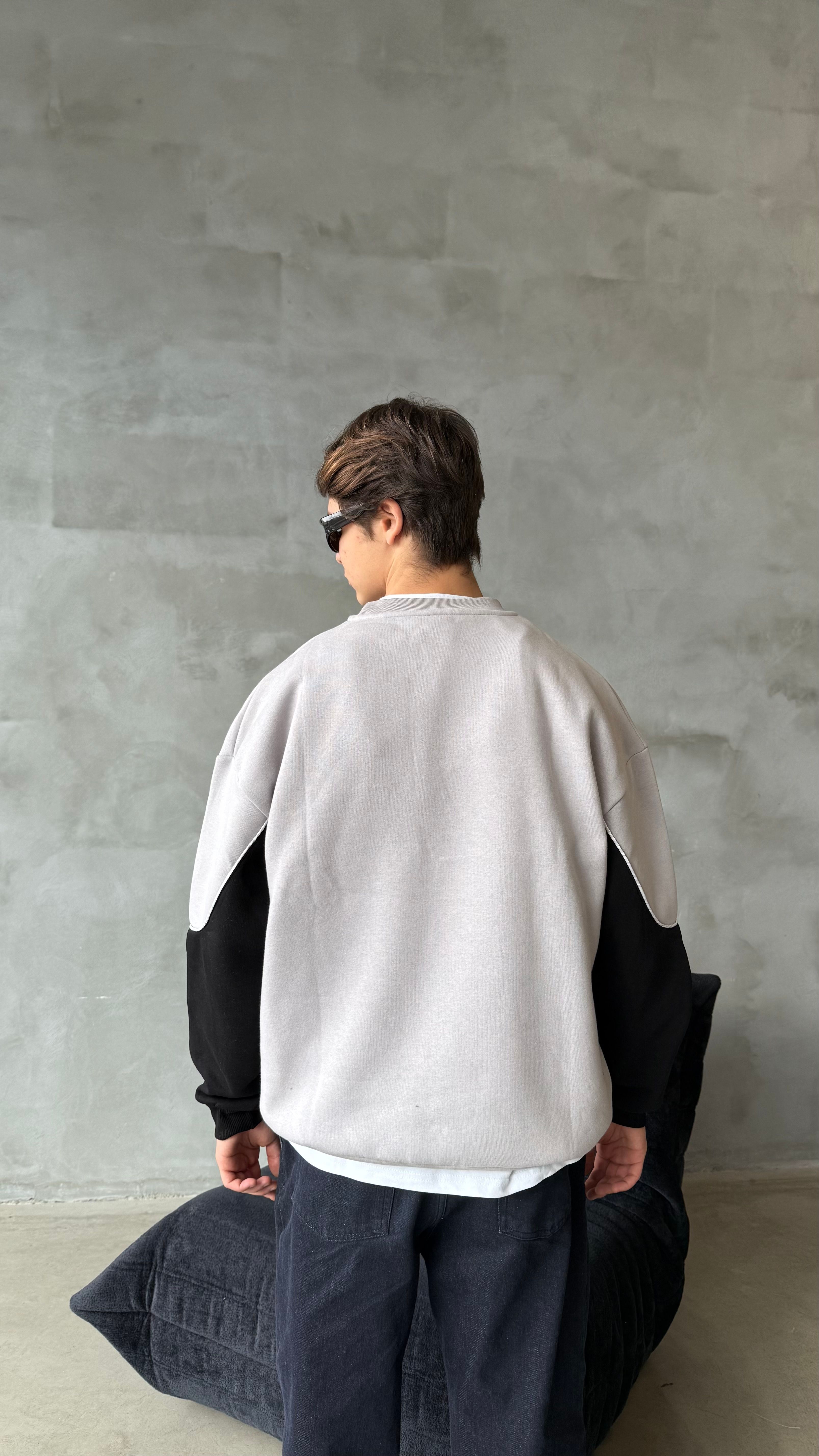 THEDAD Gri Nakış İşlemeli Oversize Sweatshirt