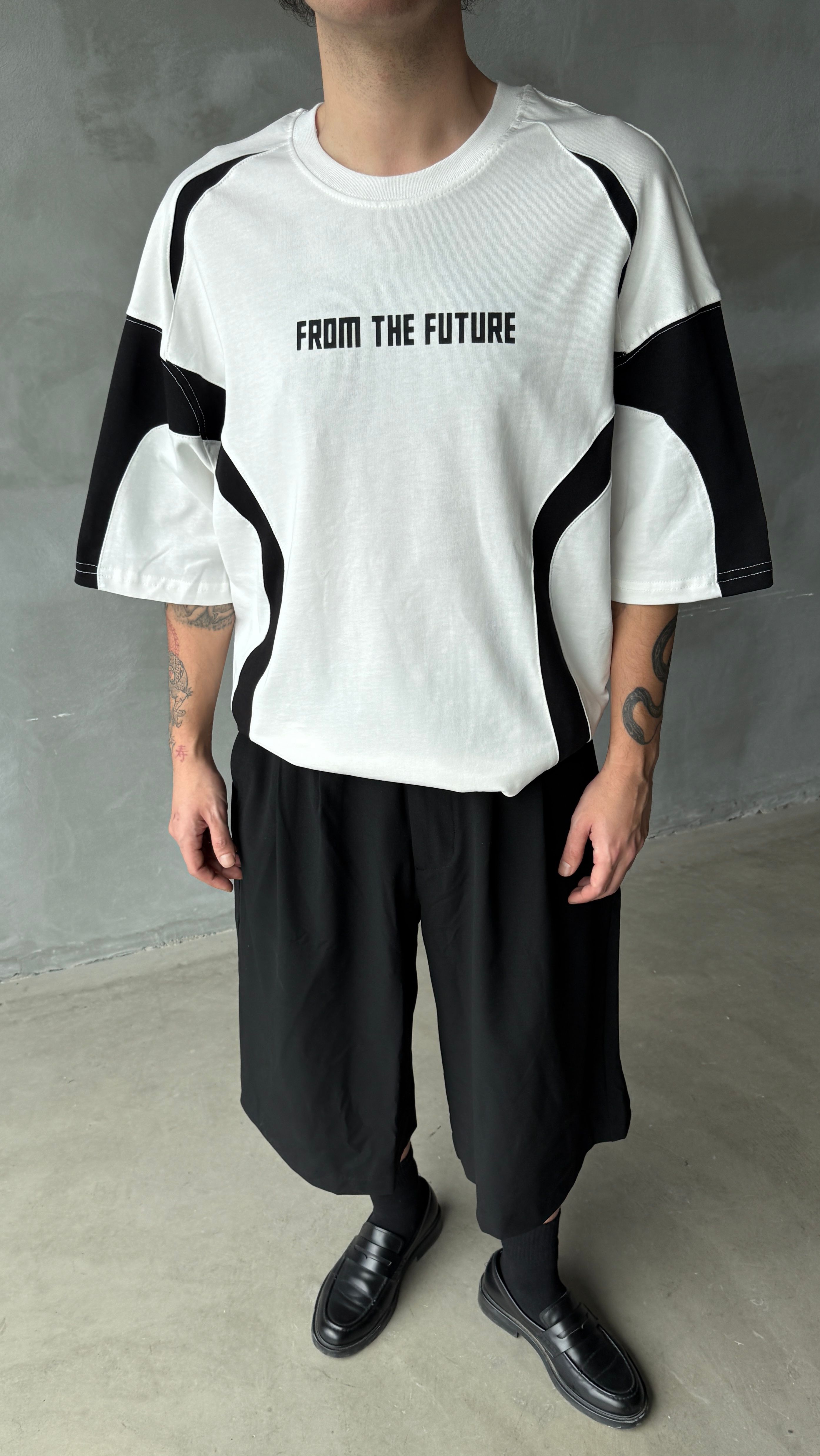 From The Future Beyaz Oversize Tişört 