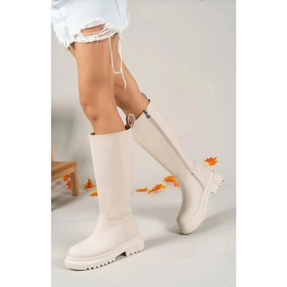 Bej Renk Diz Altı Fermuarlı Çizme (TAM KALIPTIR)