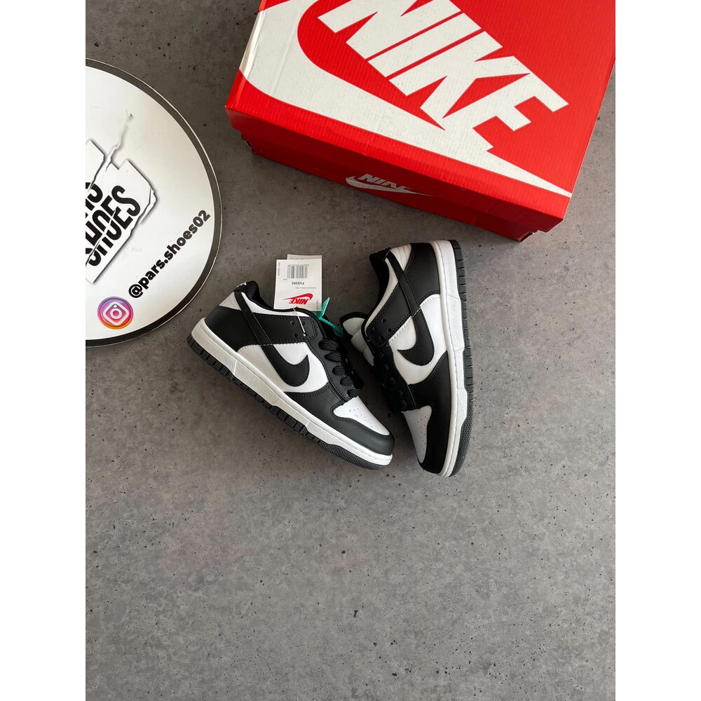 Nike Dunk Low 'Panda'