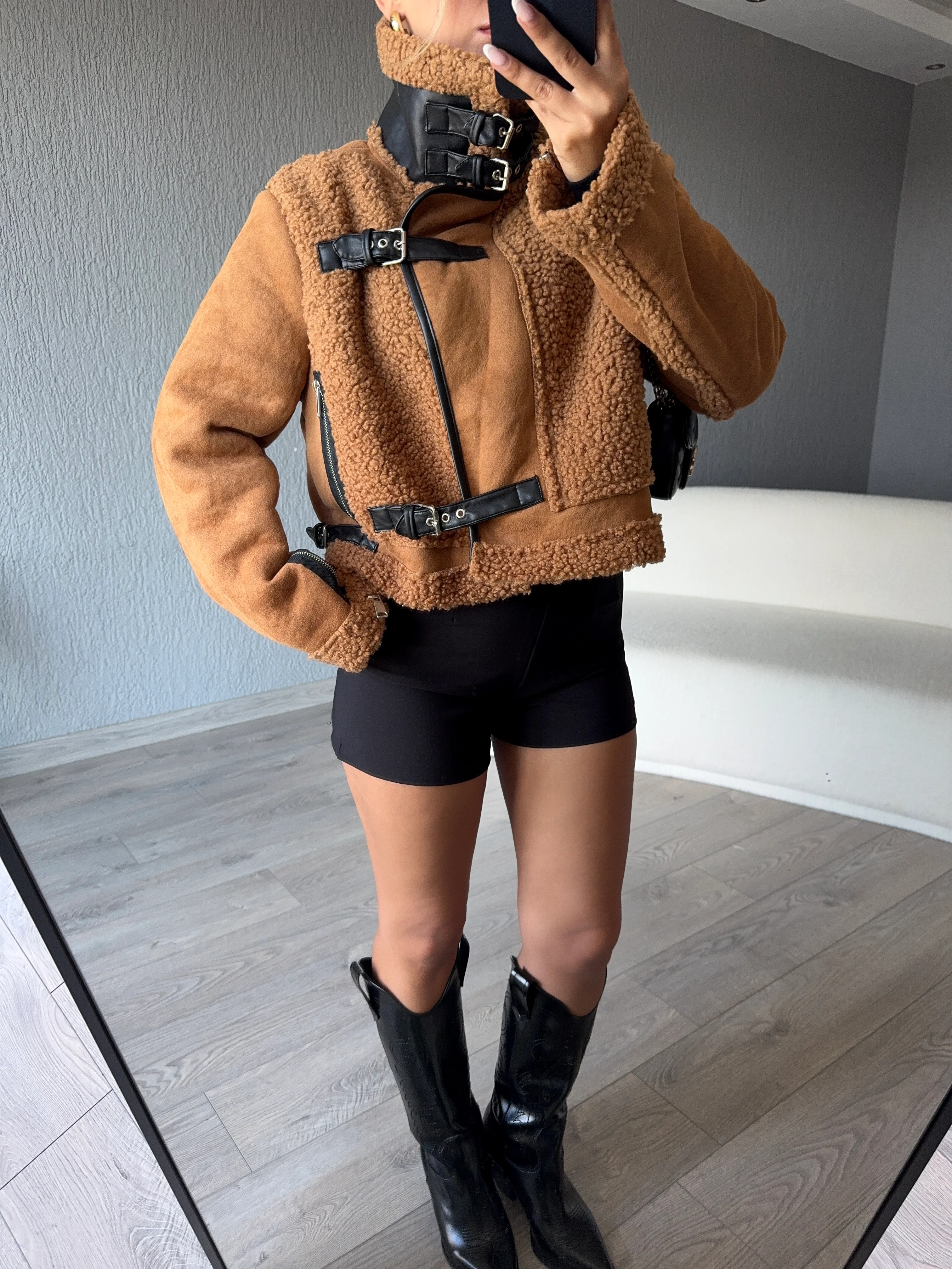 PELUŞ DETAYLI SÜET CEKET