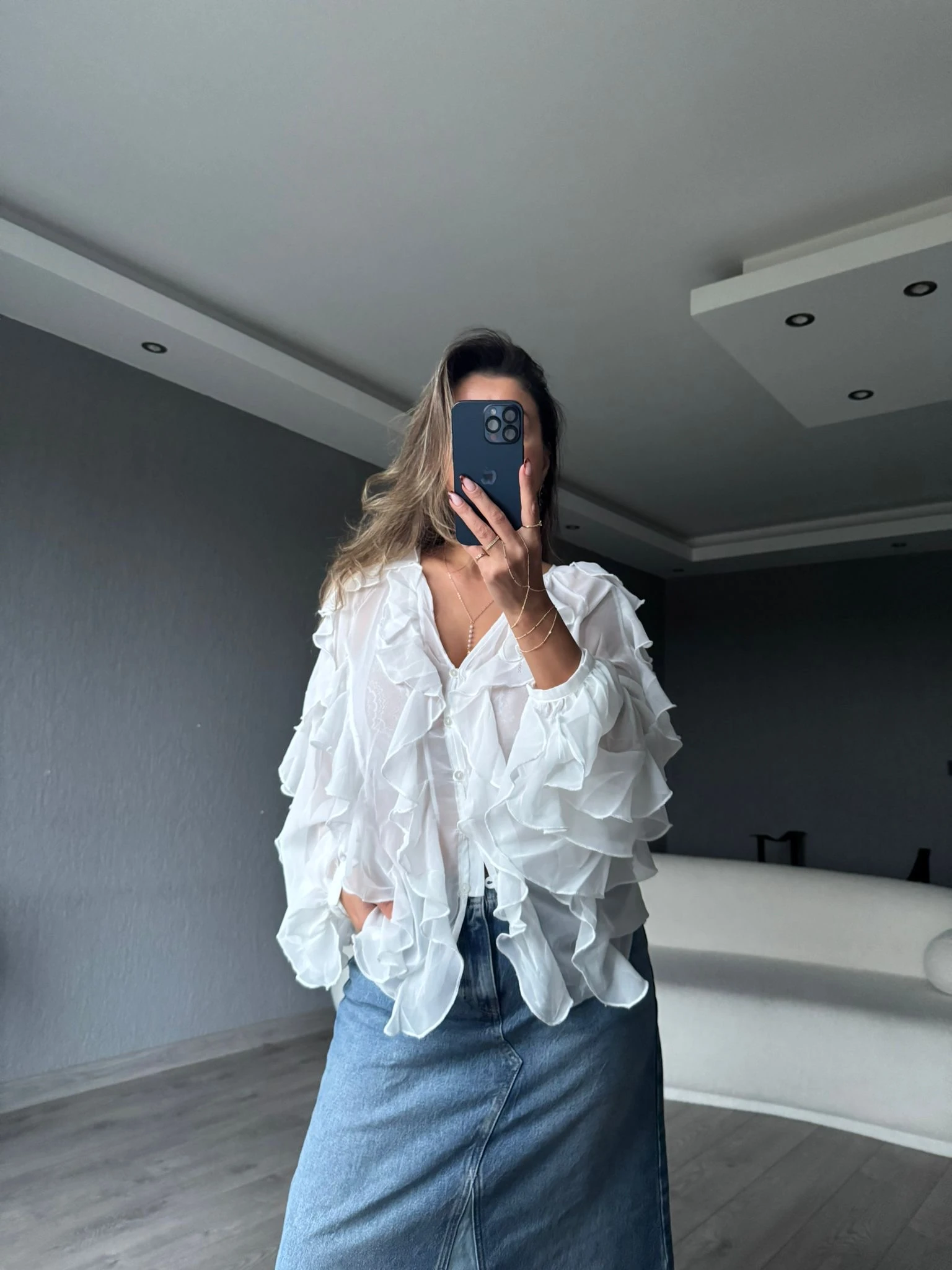 FIRFIR DETAYLI PREMİUM BEYAZ ŞİFON BLUZ GÖMLEK