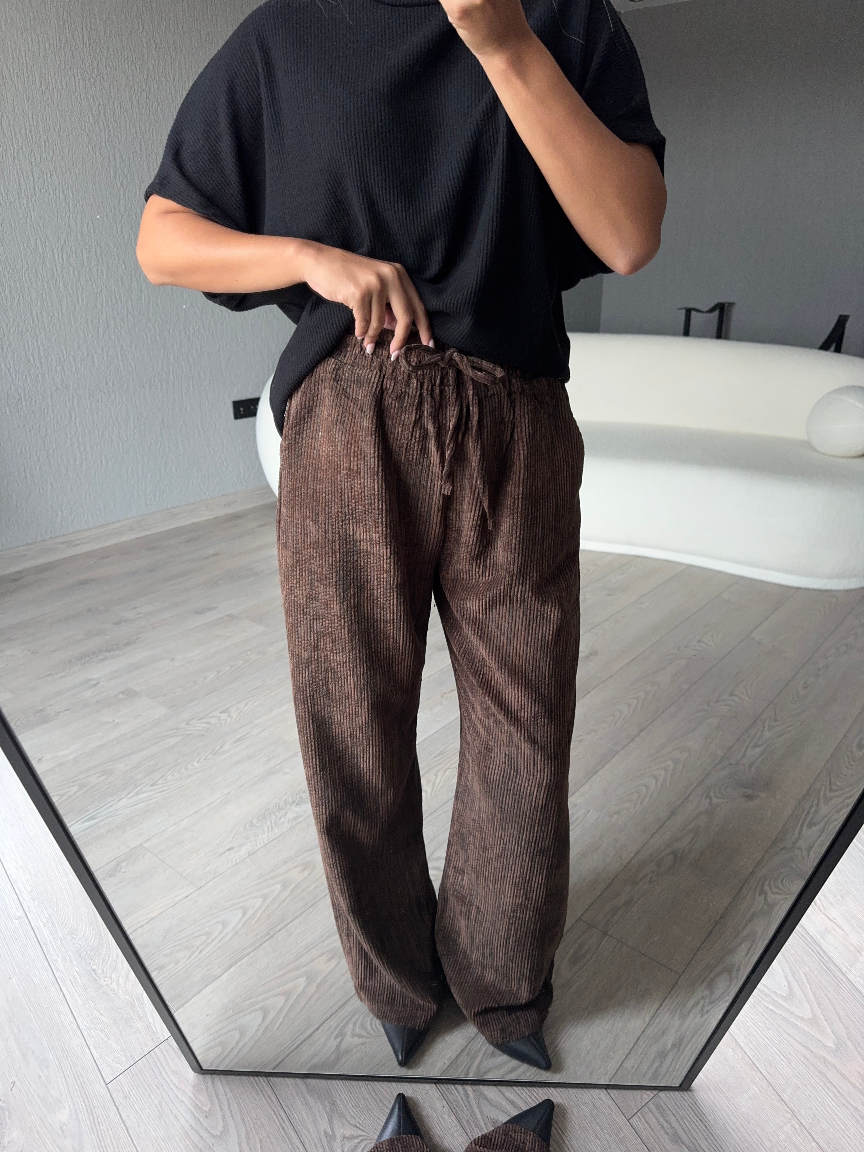 BELİ LASTİKLİ KADİFE PANTOLON 