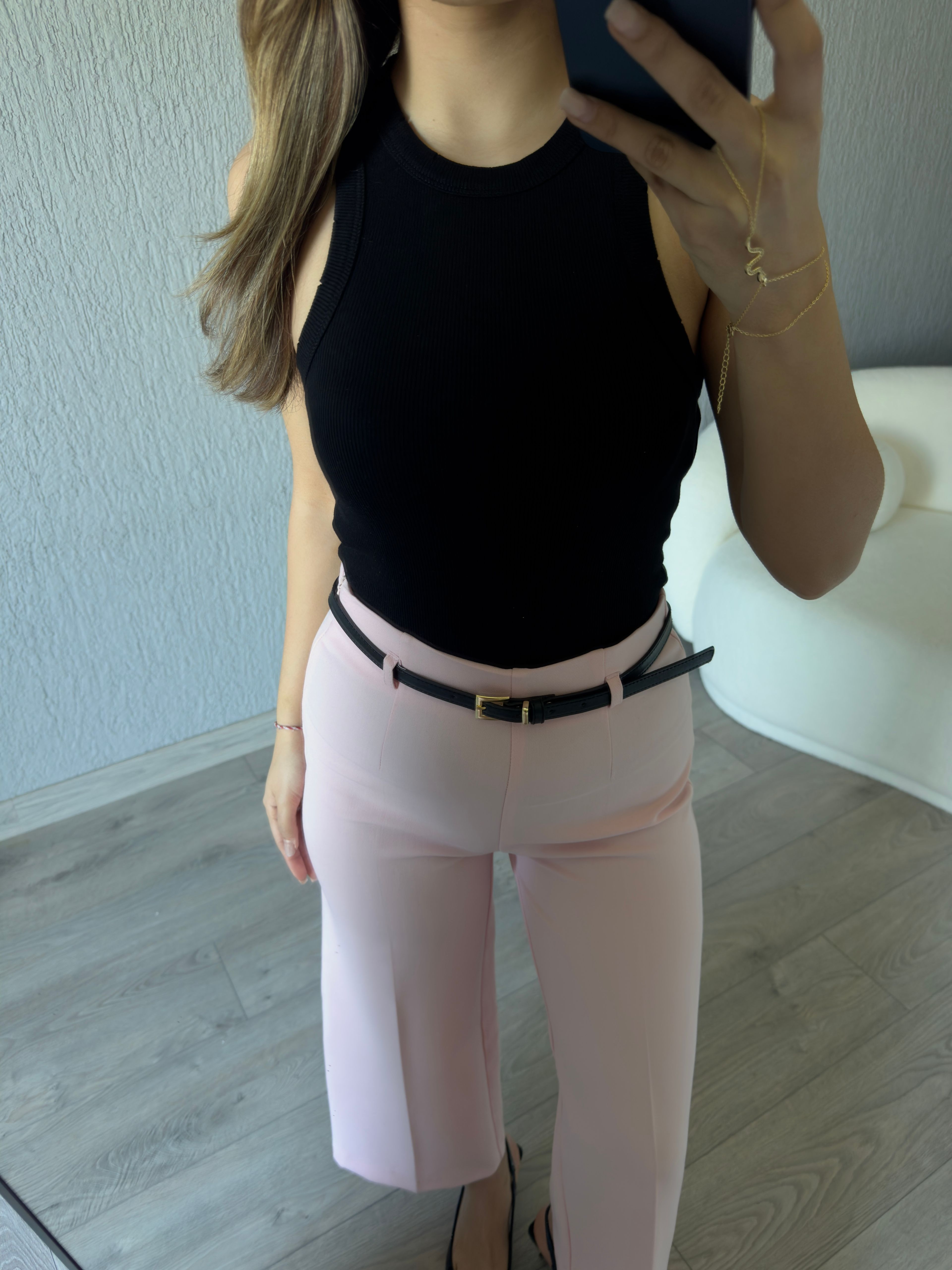 SİYAH FİTİLLİ KOLSUZ BODY