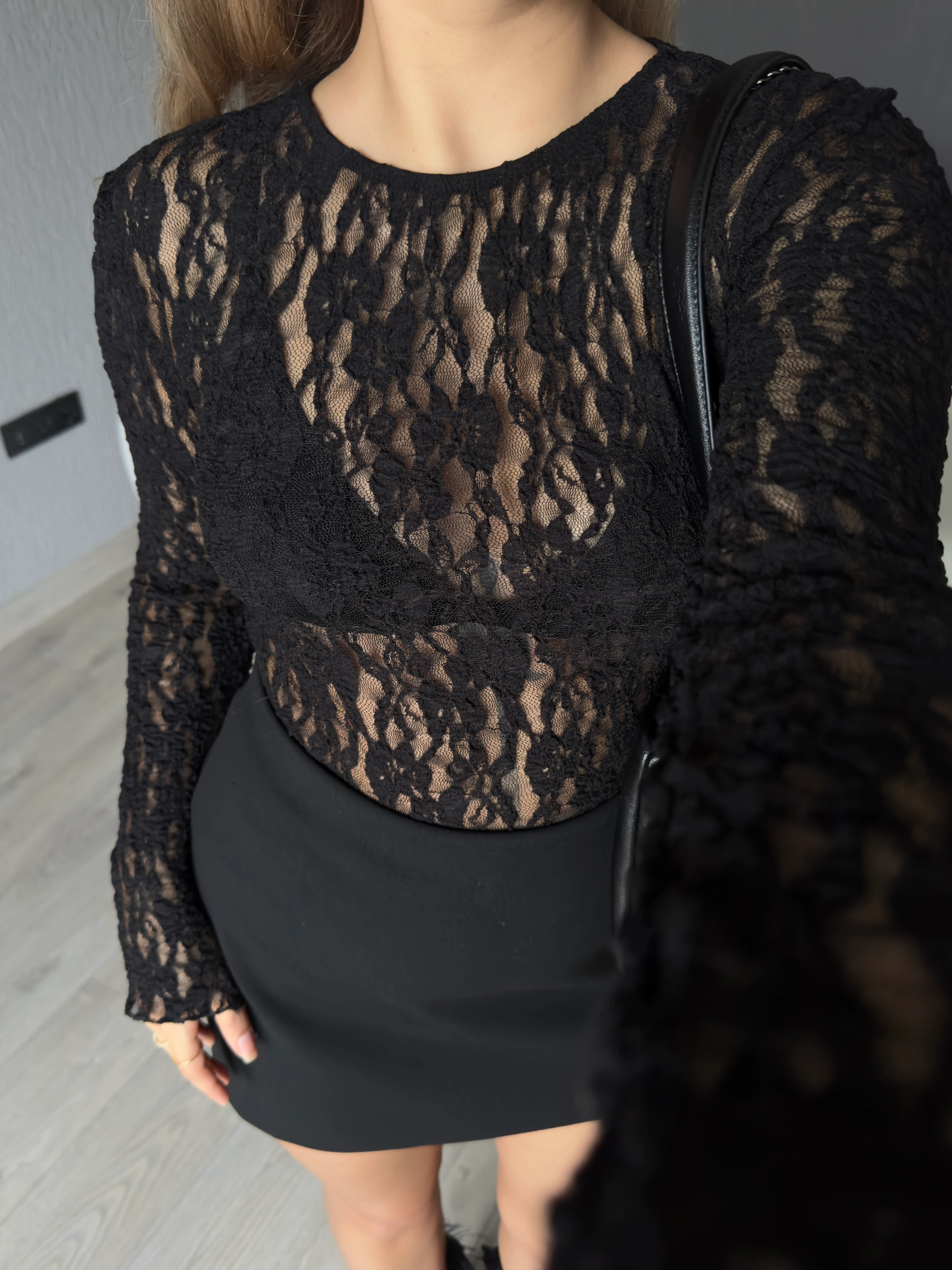 ESNEK KUMAŞ DANTEL BLUZ 