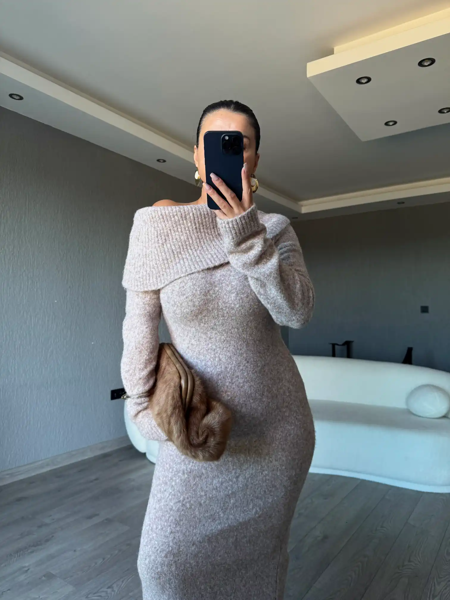 BARDOT YAKA YUMUŞAK DOKULU ELBİSE