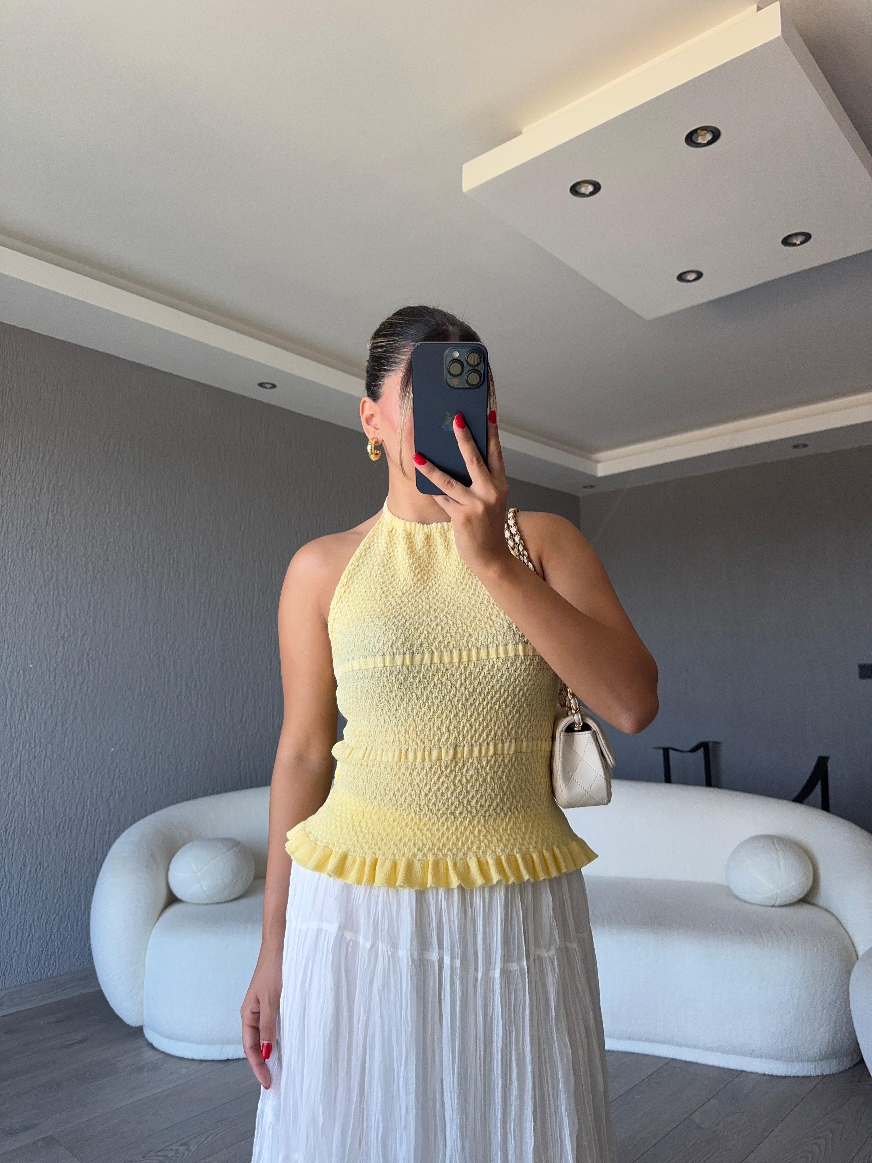 HALTER YAKA BAĞLAMALI TRİKO BLUZ  - SARI