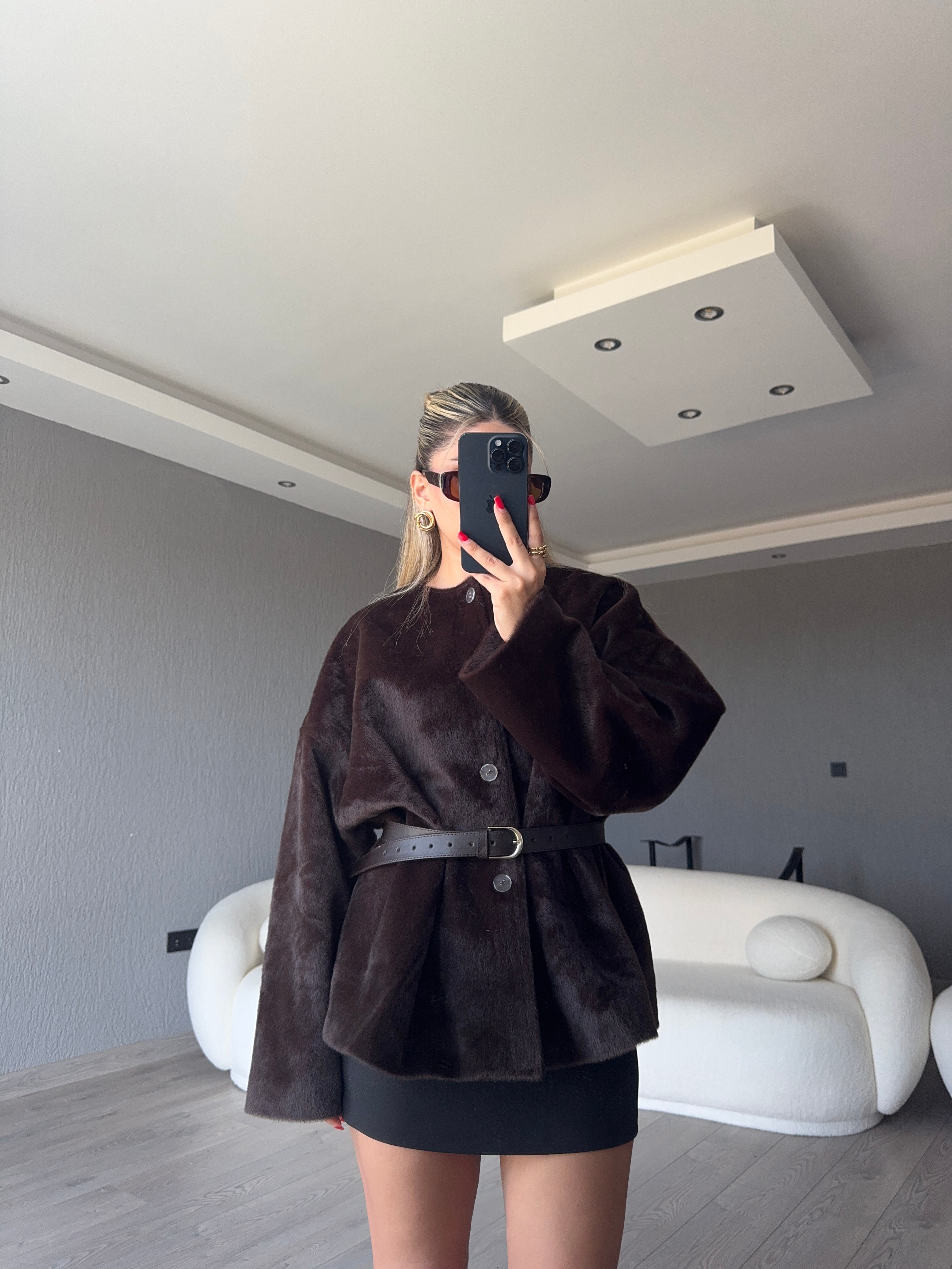 OVERSİZE KEMER DETAYLI KÜRK CEKET