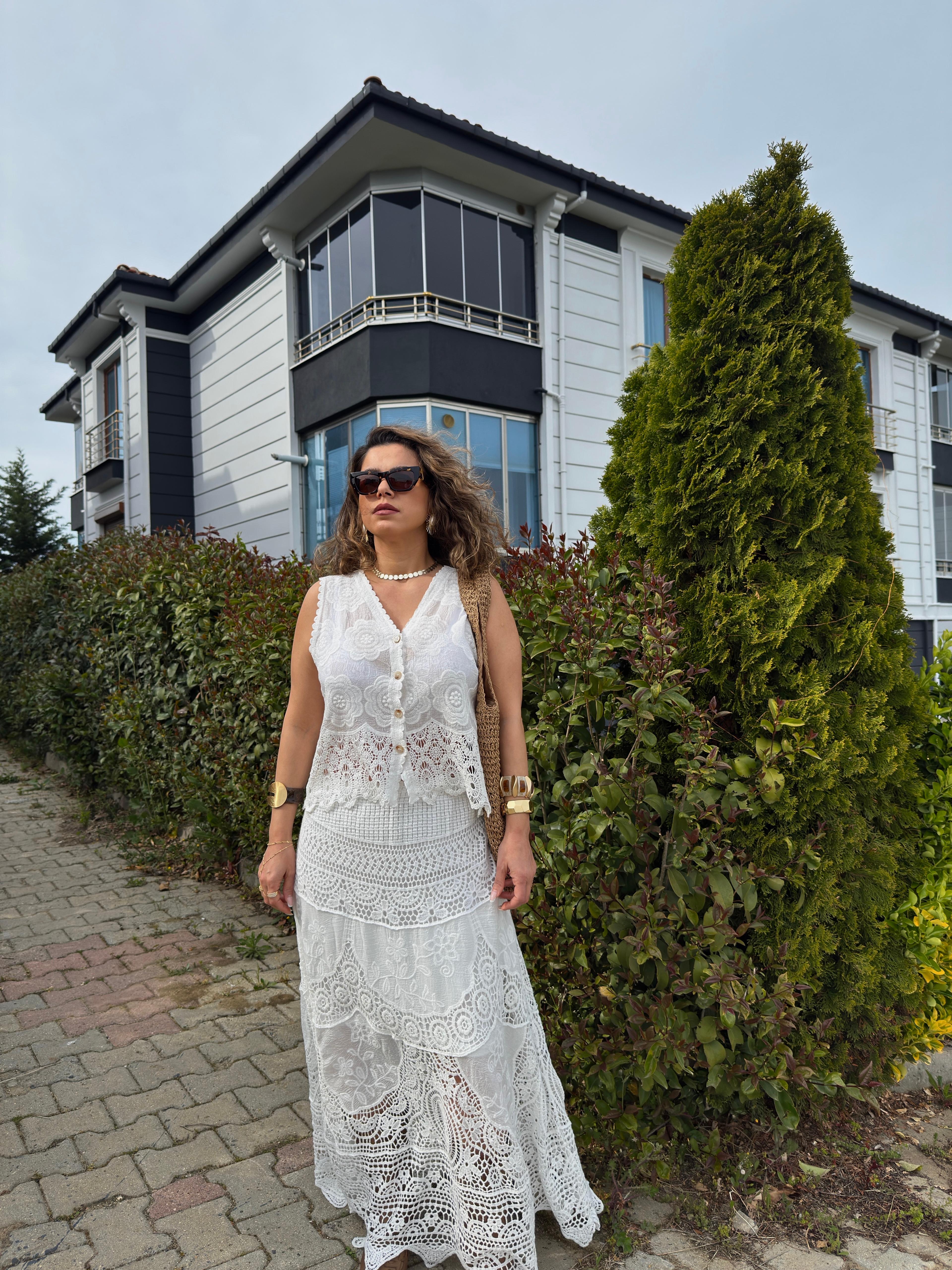 BEYAZ DANTEL DETAYLI MAXİ ETEK