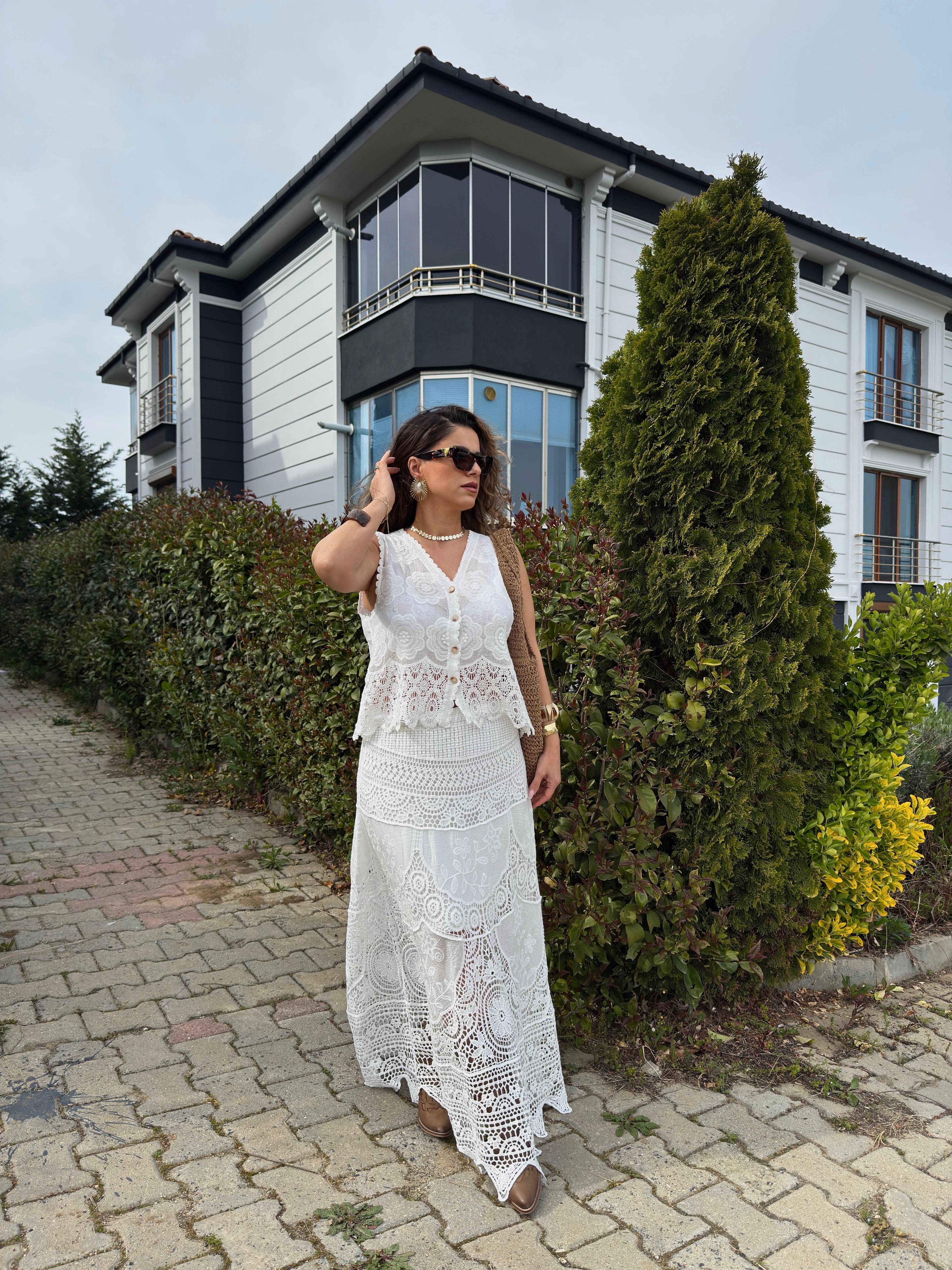 BEYAZ DANTEL DETAYLI MAXİ ETEK