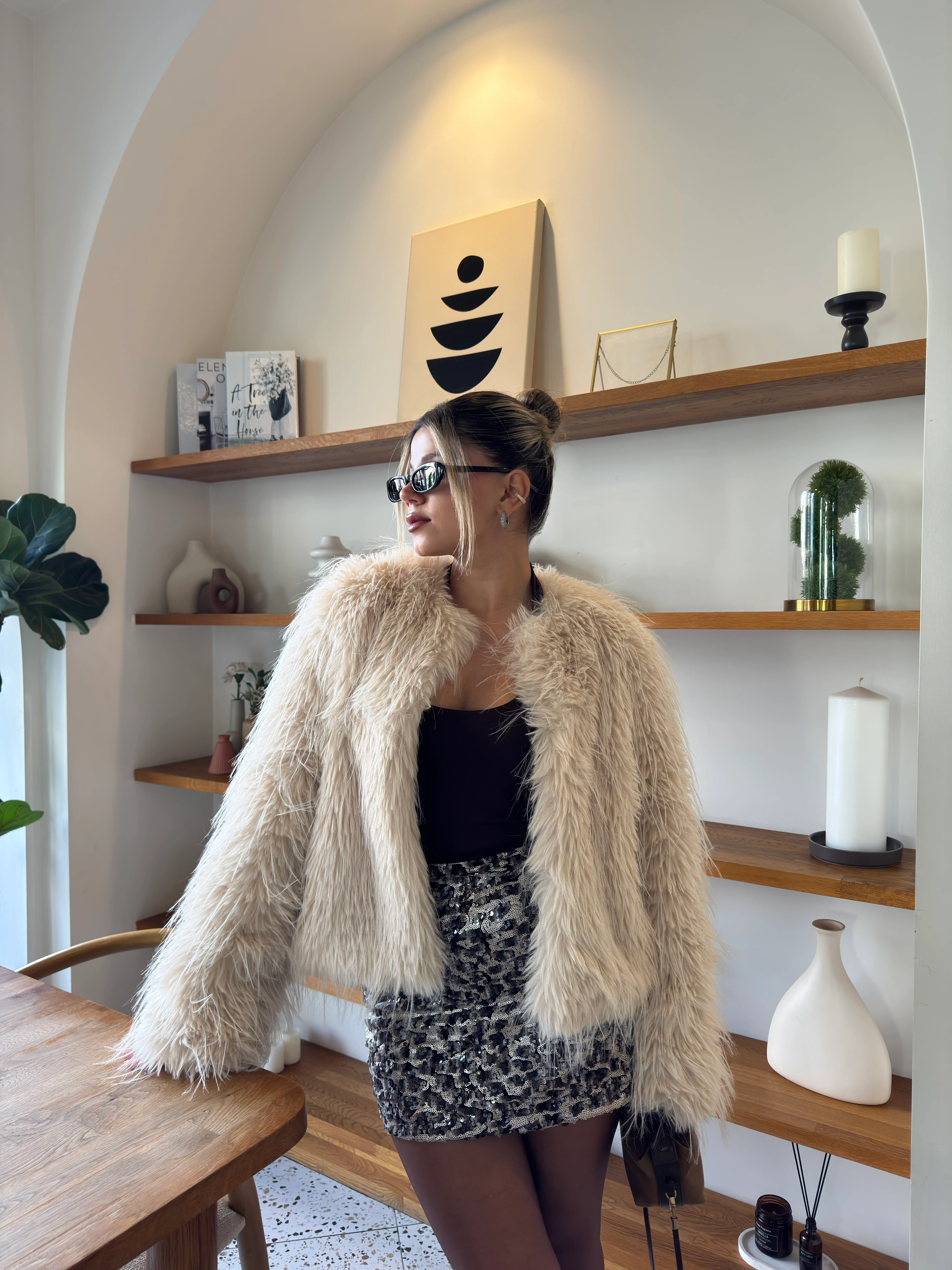 KAHVERENGİ PAYETLİ MİNİ ETEK