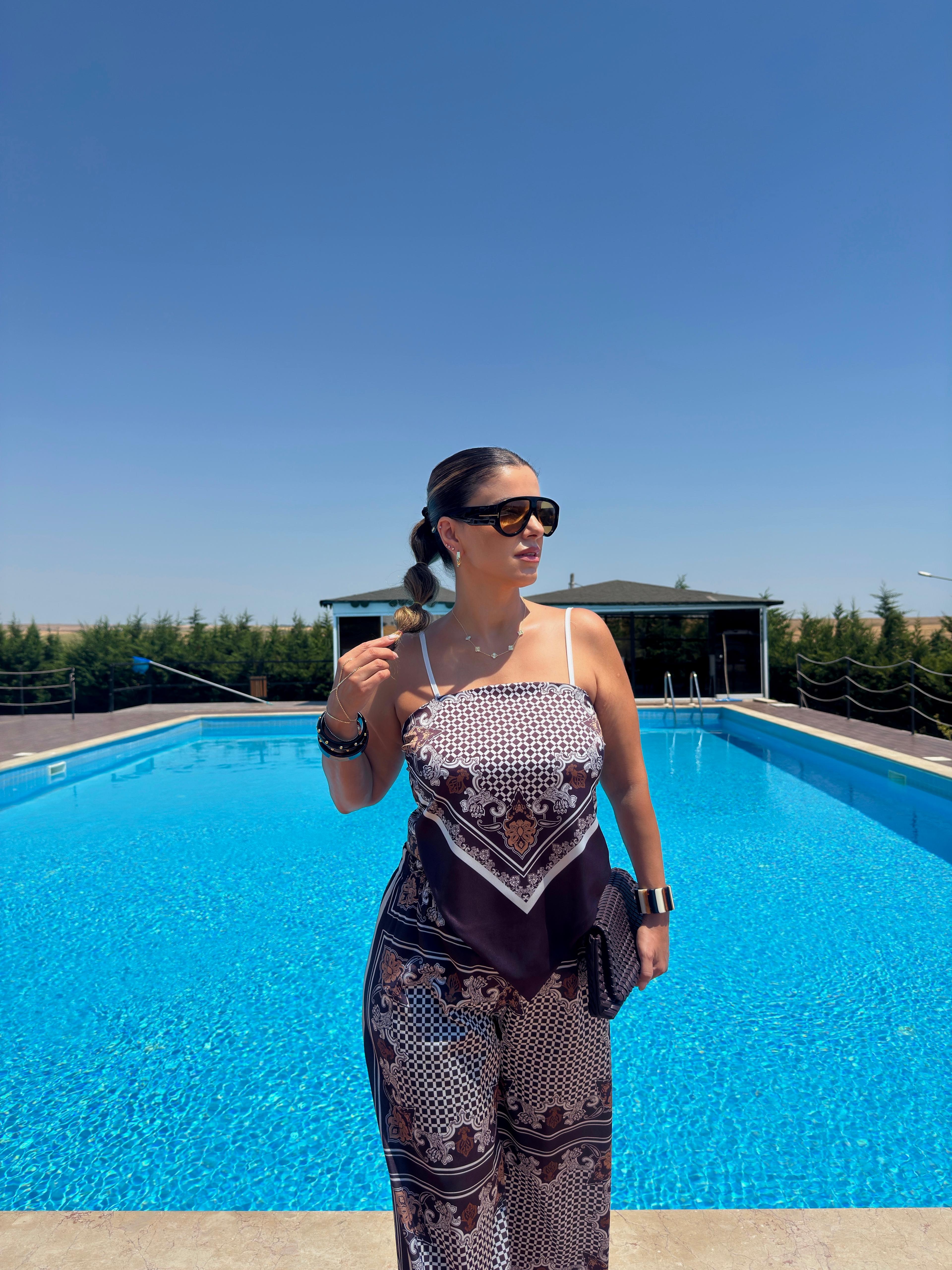 DESENLİ BLUZ PANTOLON TAKIM