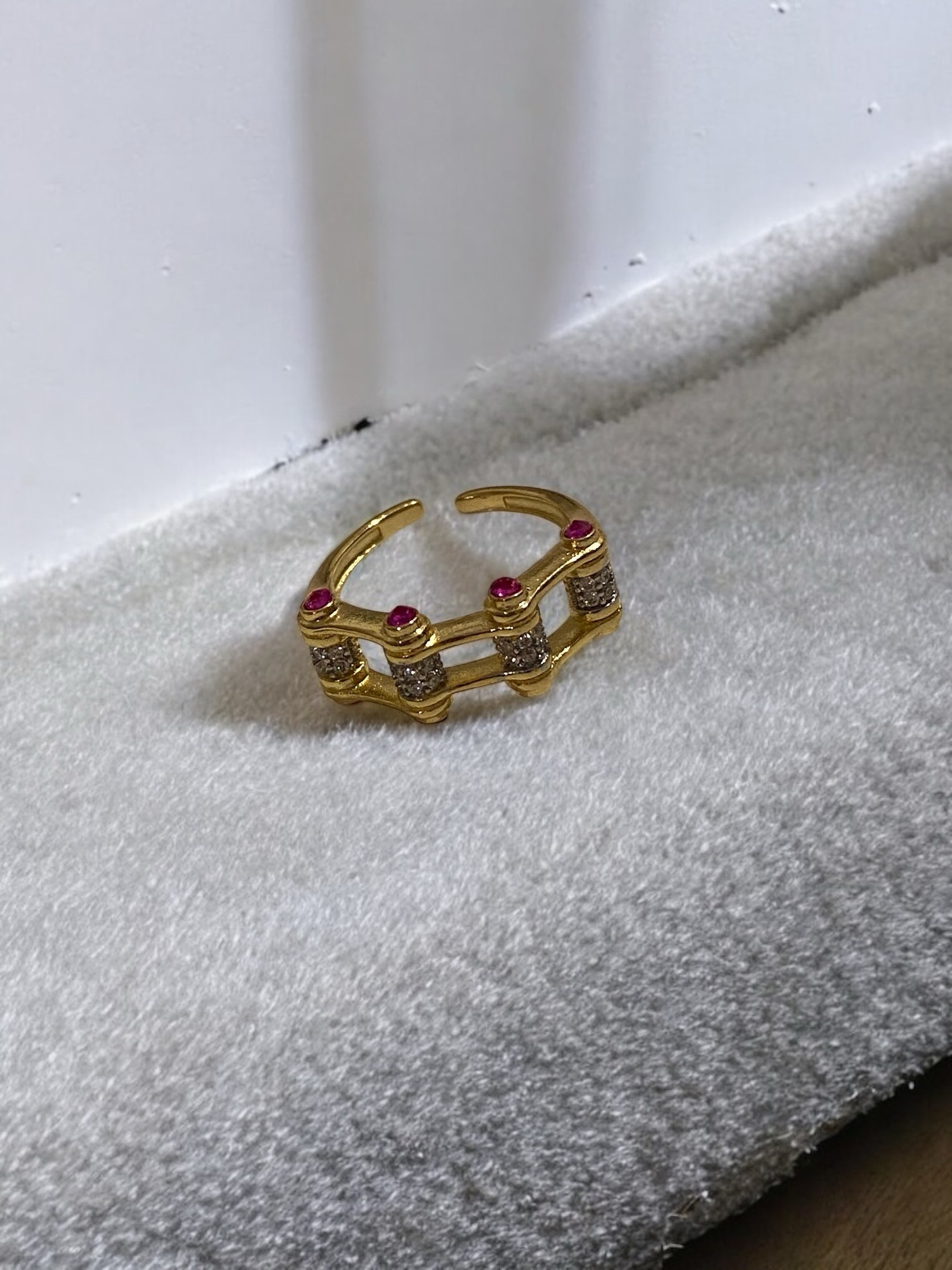Ruby Zarafet Yüzük