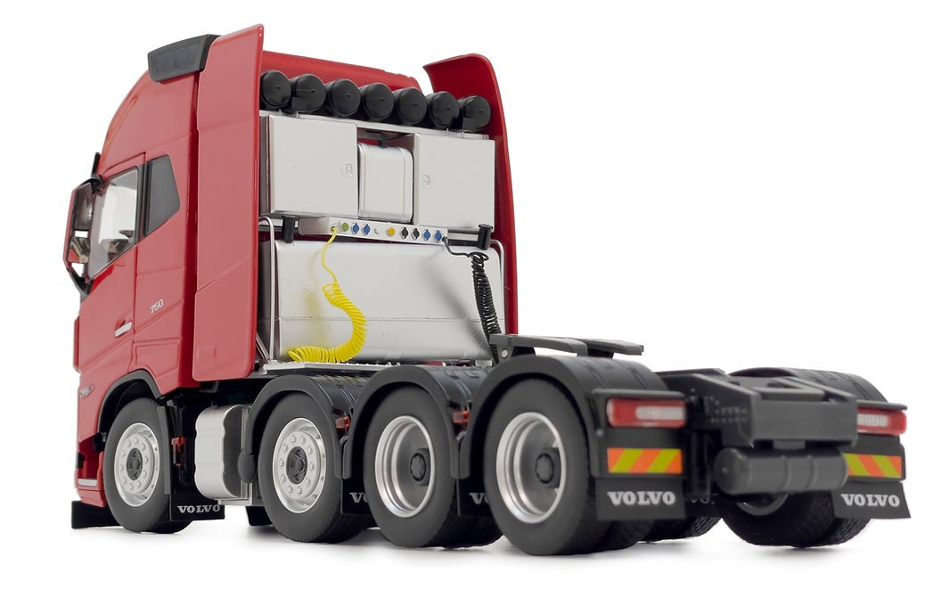 1/32 Marge Volvo FH5 FH16 750hp 8x4 - Kırmızı Renk