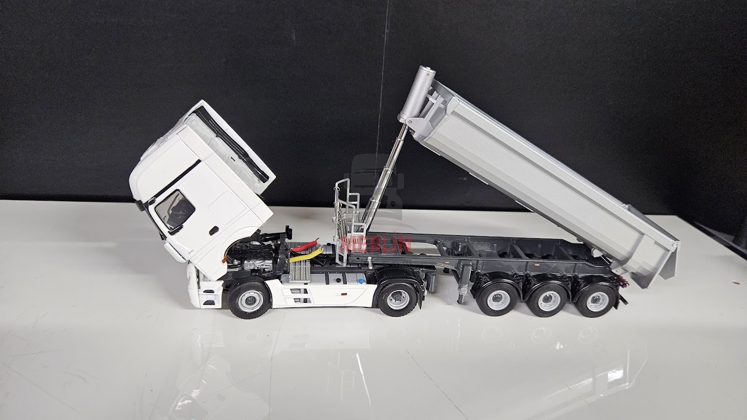 1/50 Mercedes Actros 4x2 + Damper Dorse Gri Renk