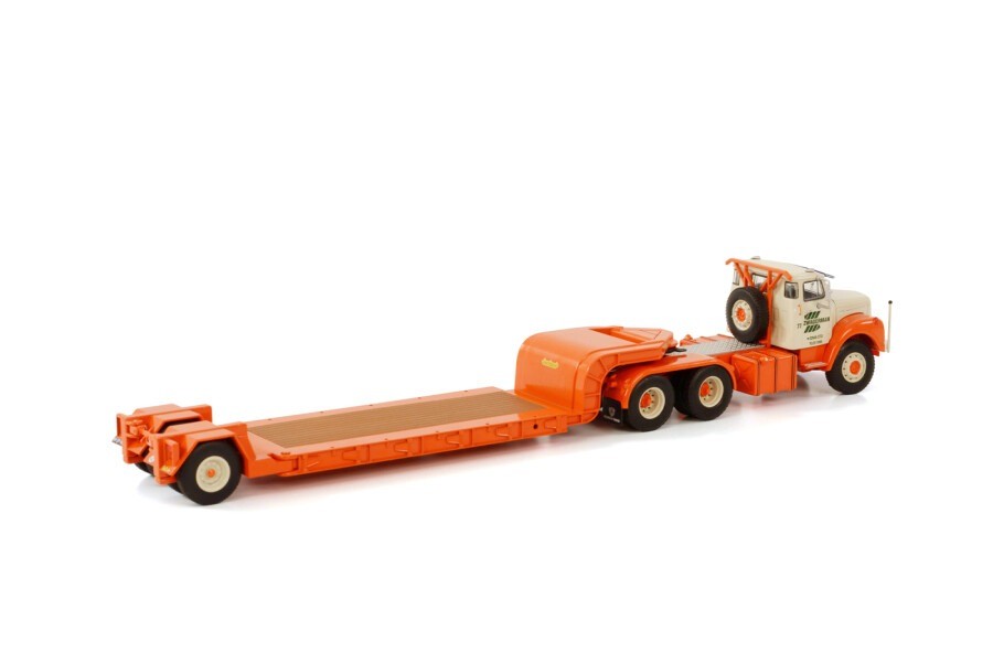 1/50 C. Zwagerman; SCANIA L110 DAYCAB TORPEDO LOWLOADER ODU - 1 AXLE - Lowbed