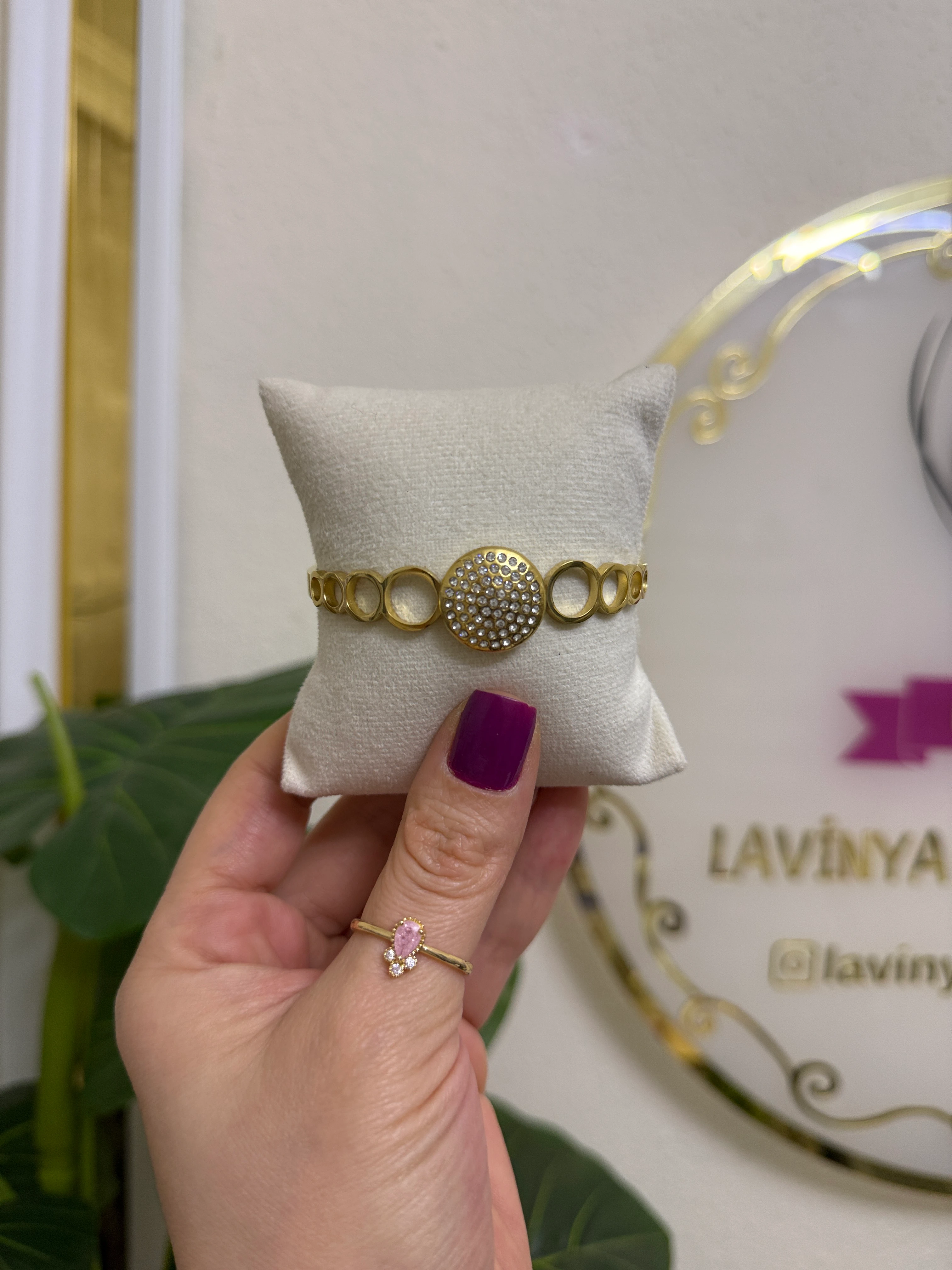 Premium çelik kelepçe-LAVİNYA