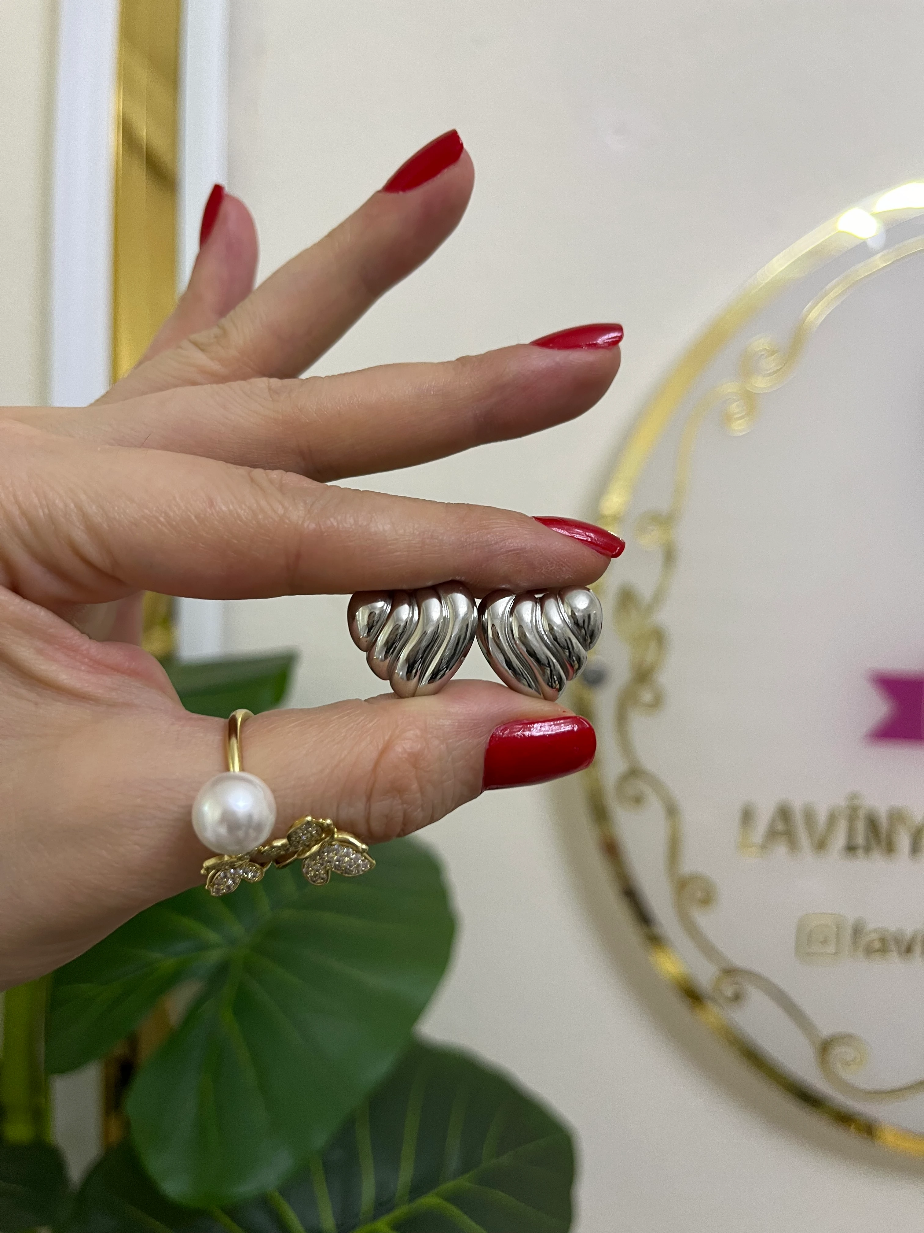 Kalp plaka silver çelik küpe-LAVİNYA