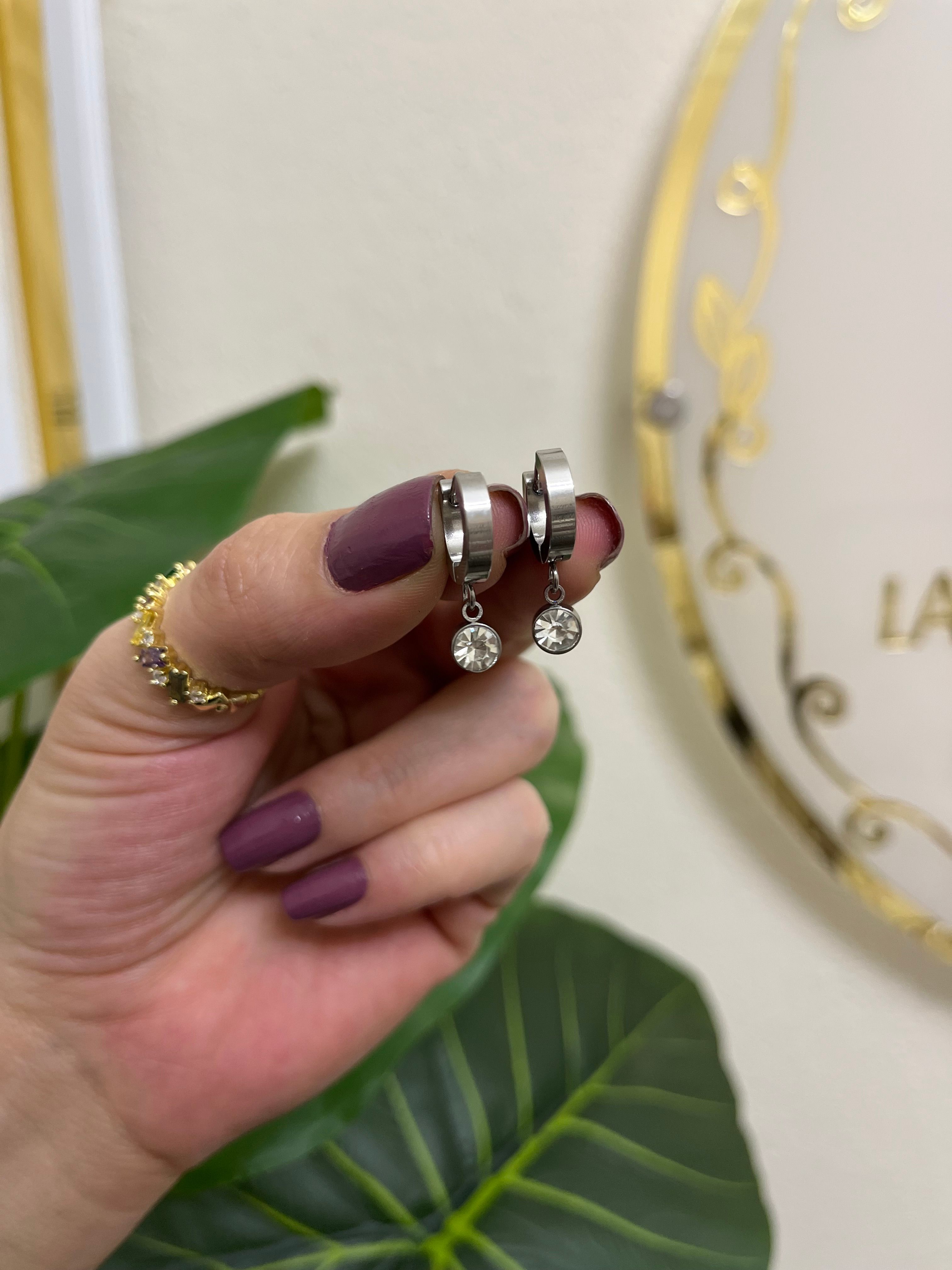 Silver taşlı çelik küpe-LAVİNYA